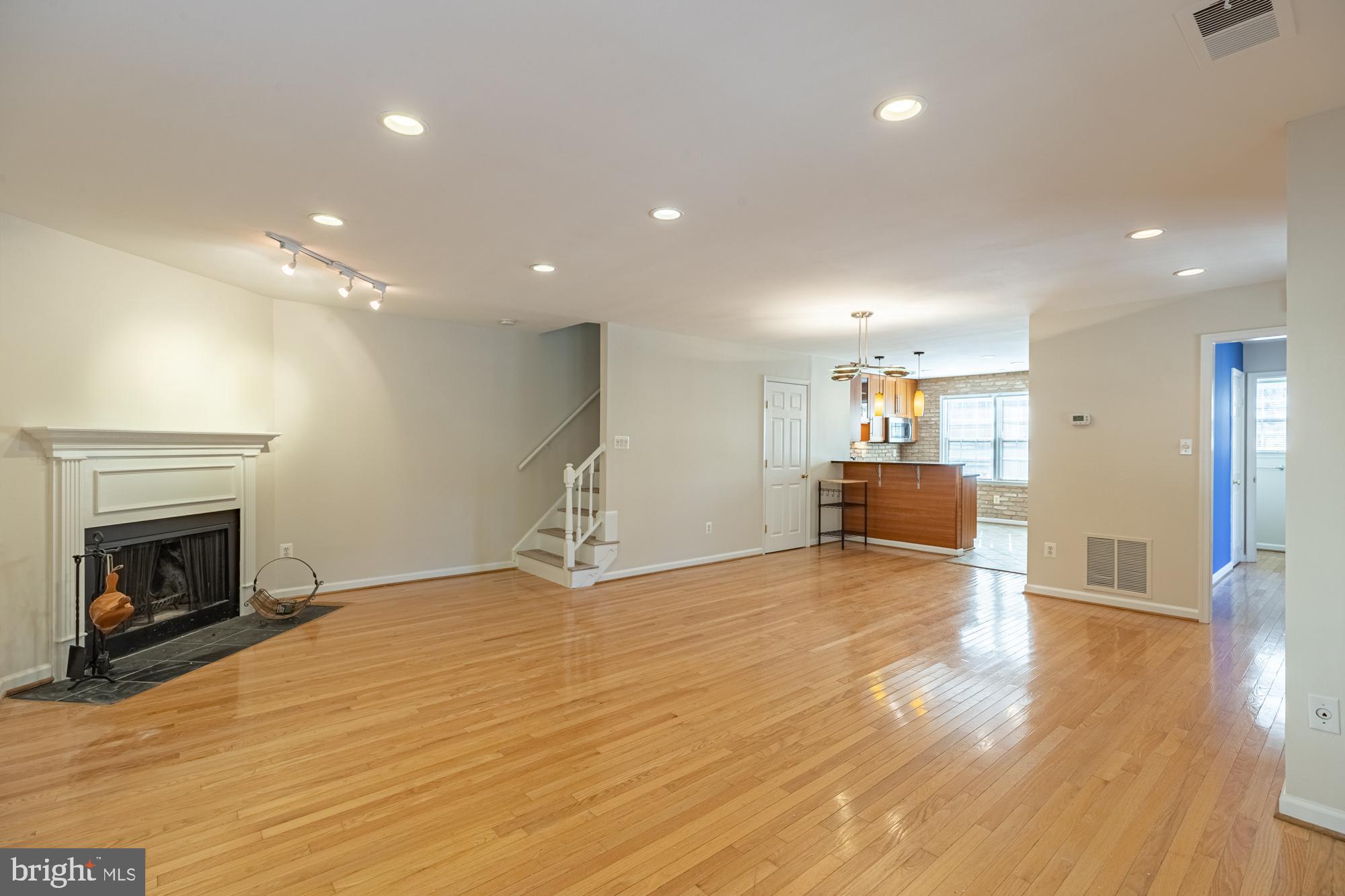 BALLSTON - Residential Lease