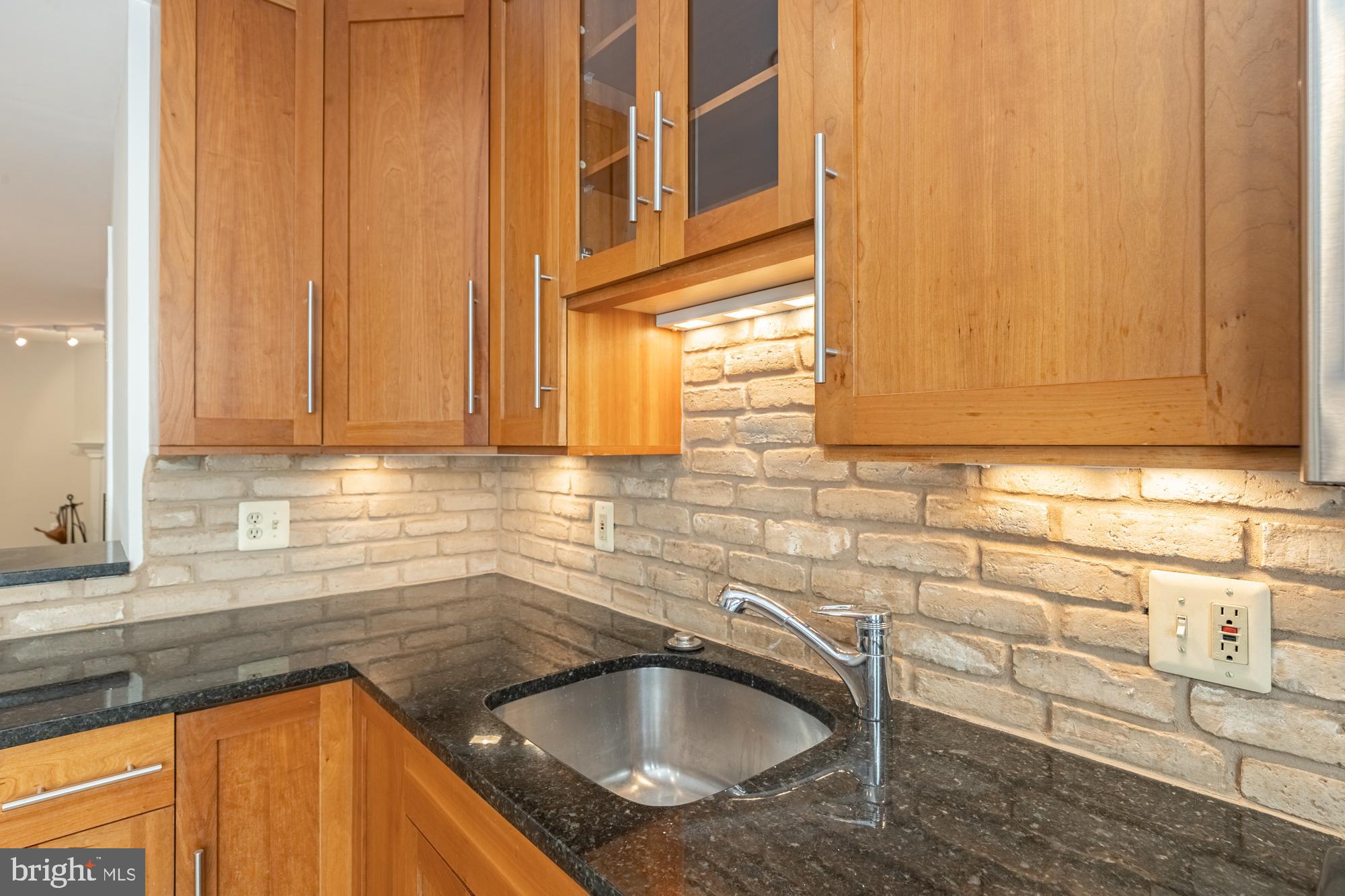 BALLSTON - Residential Lease