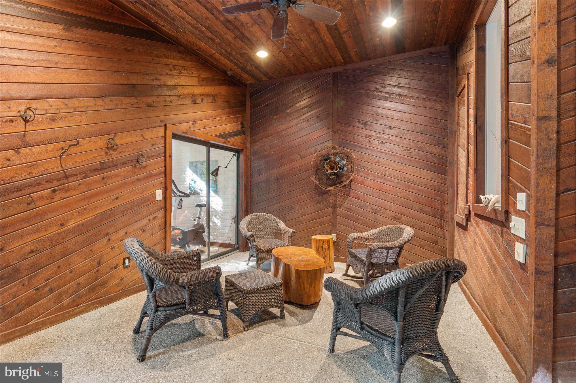 MAZZA WOODS - Residential