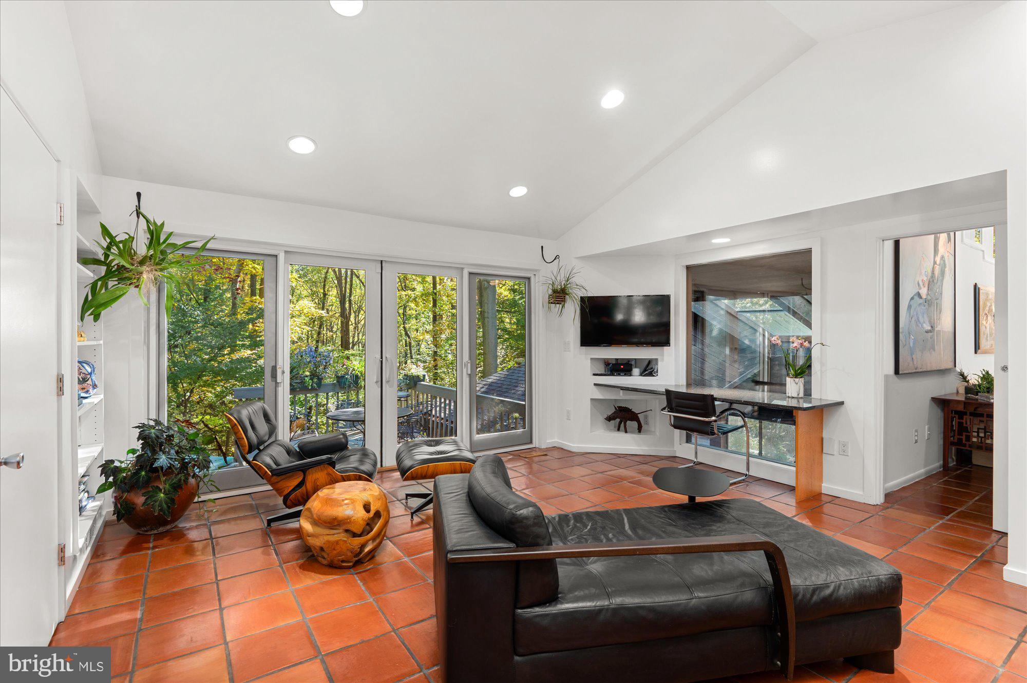 MAZZA WOODS - Residential