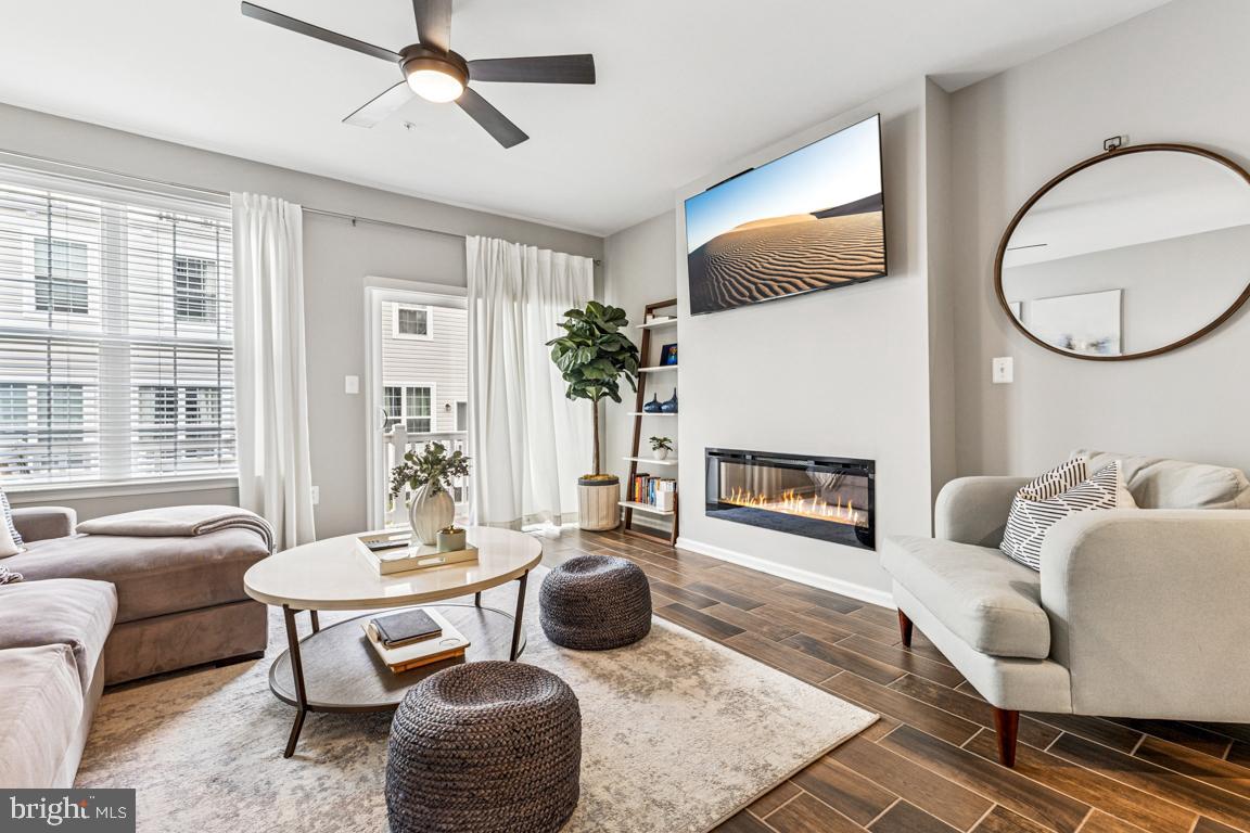 1603 FERNWOOD DRIVE