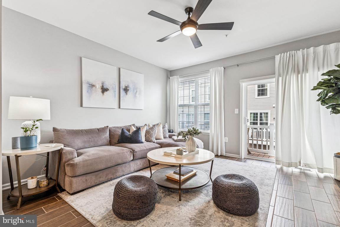 1603 FERNWOOD DRIVE