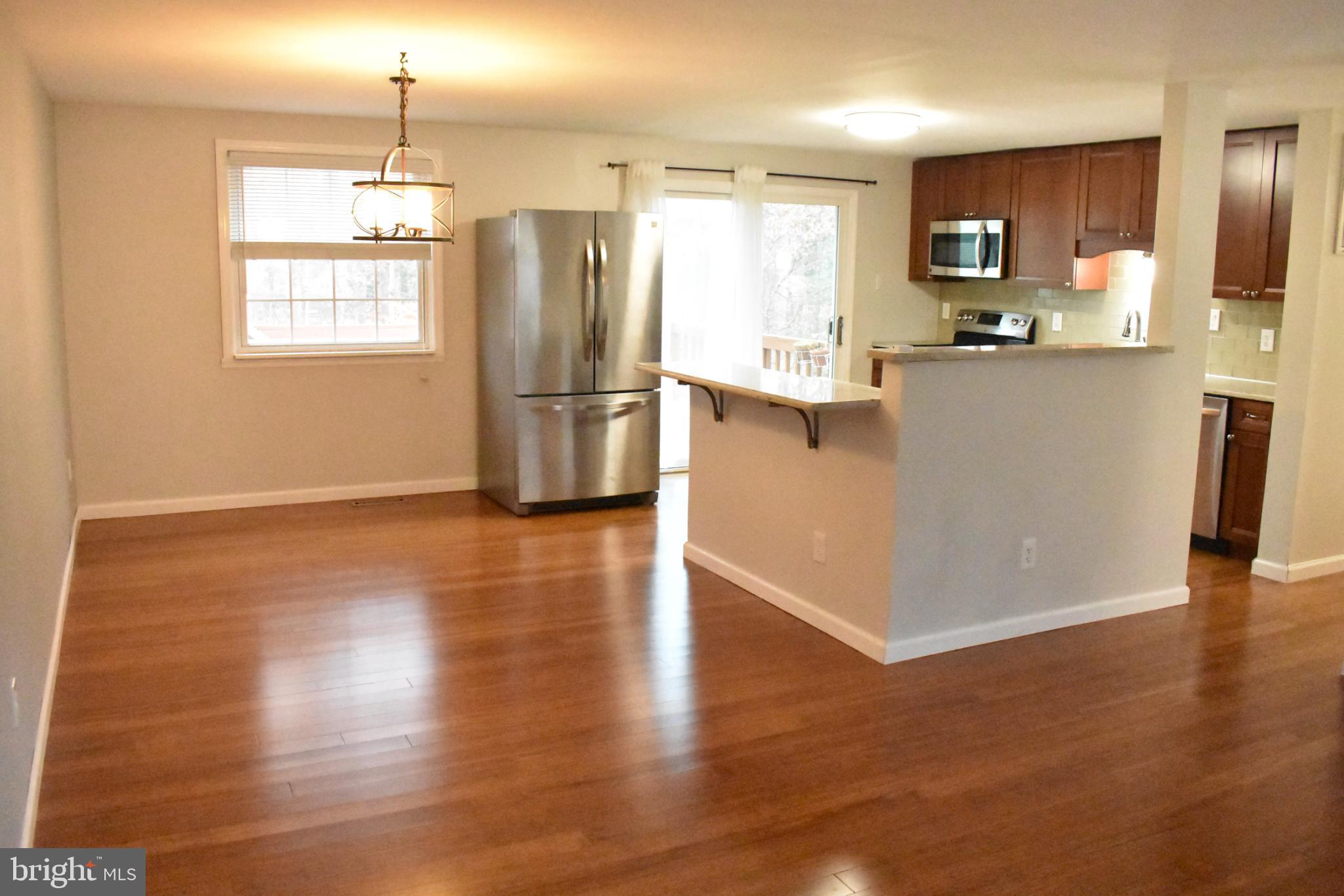 DEVONNE WOODS - Residential Lease