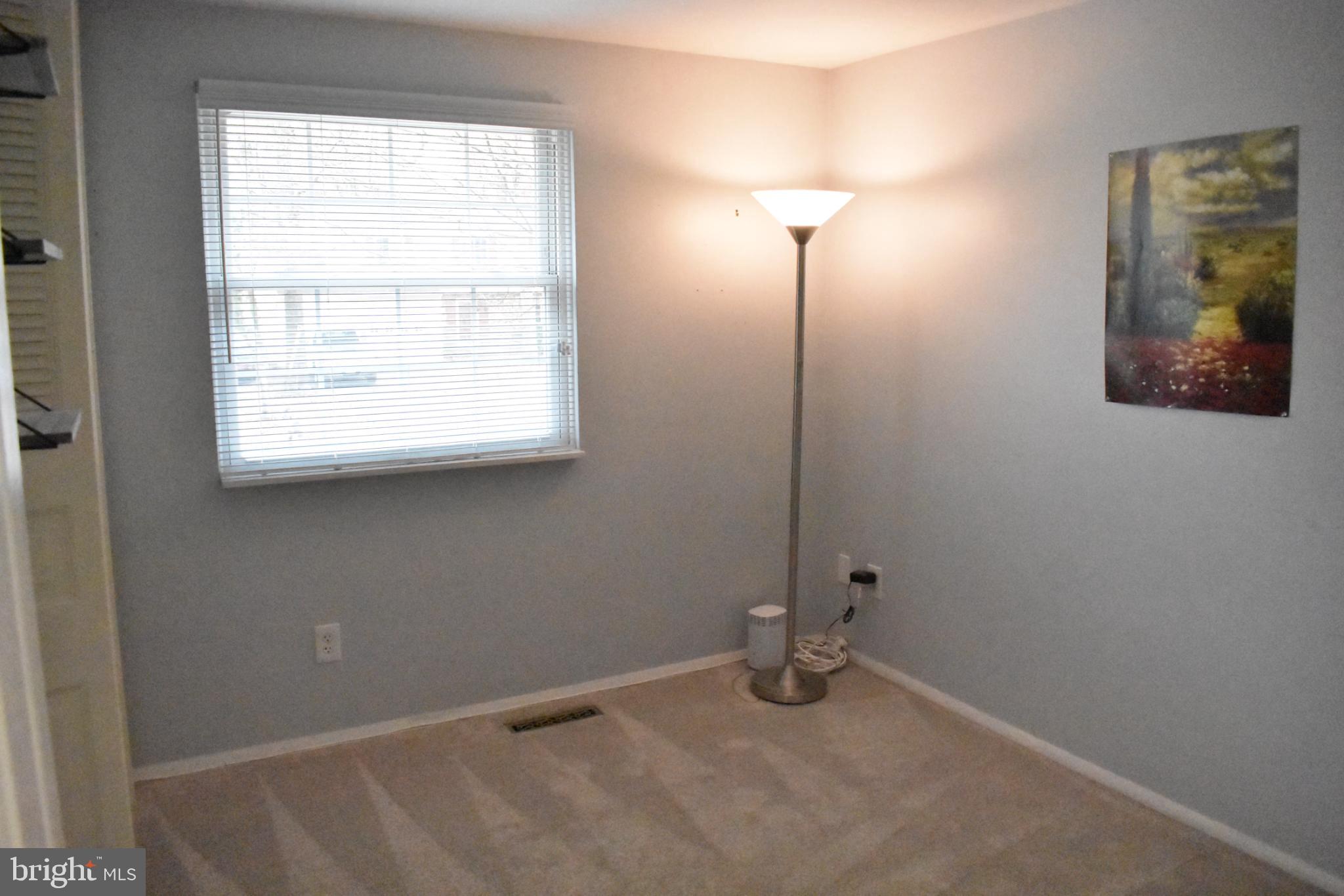 DEVONNE WOODS - Residential Lease