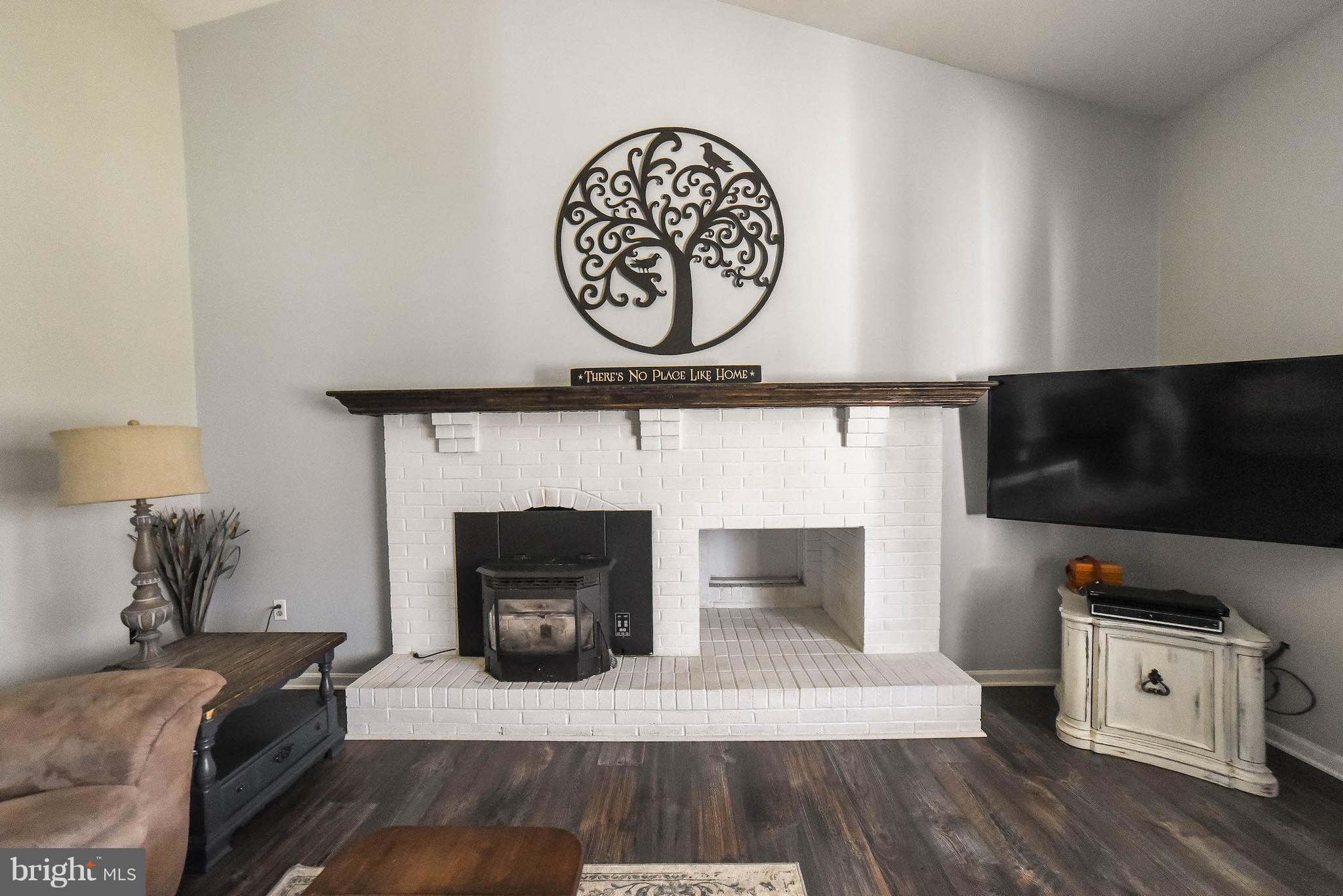 HUNTERS RIDGE - Residential