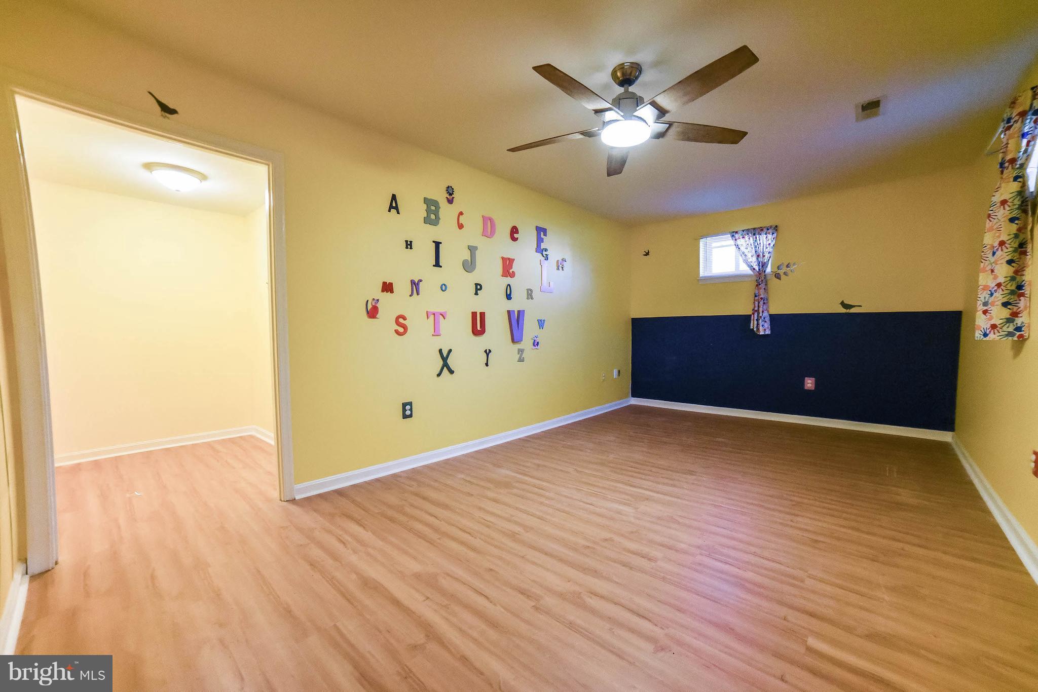 HUNTERS RIDGE - Residential