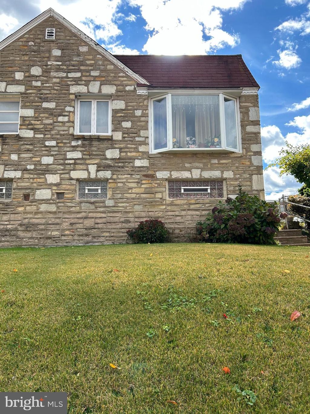 Photo of 2828 Holme Avenue, PHILADELPHIA, PA 19152 (MLS # PAPH2573596)