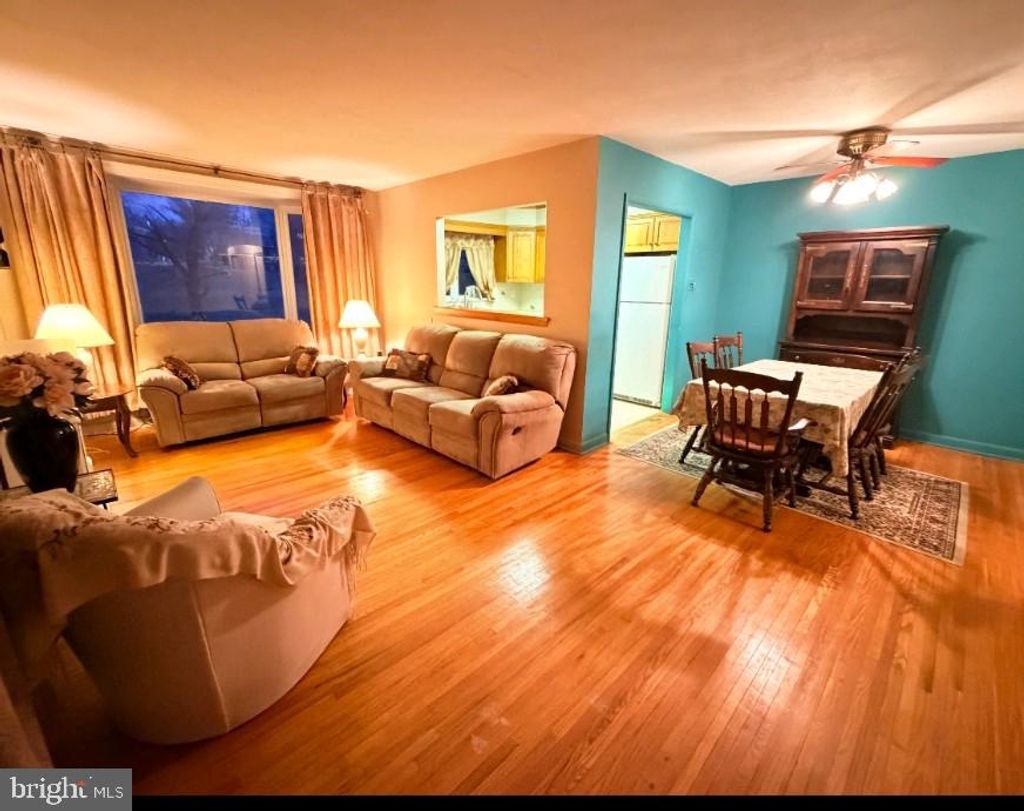 Photo of 2828 Holme Avenue, PHILADELPHIA, PA 19152 (MLS # PAPH2573596)