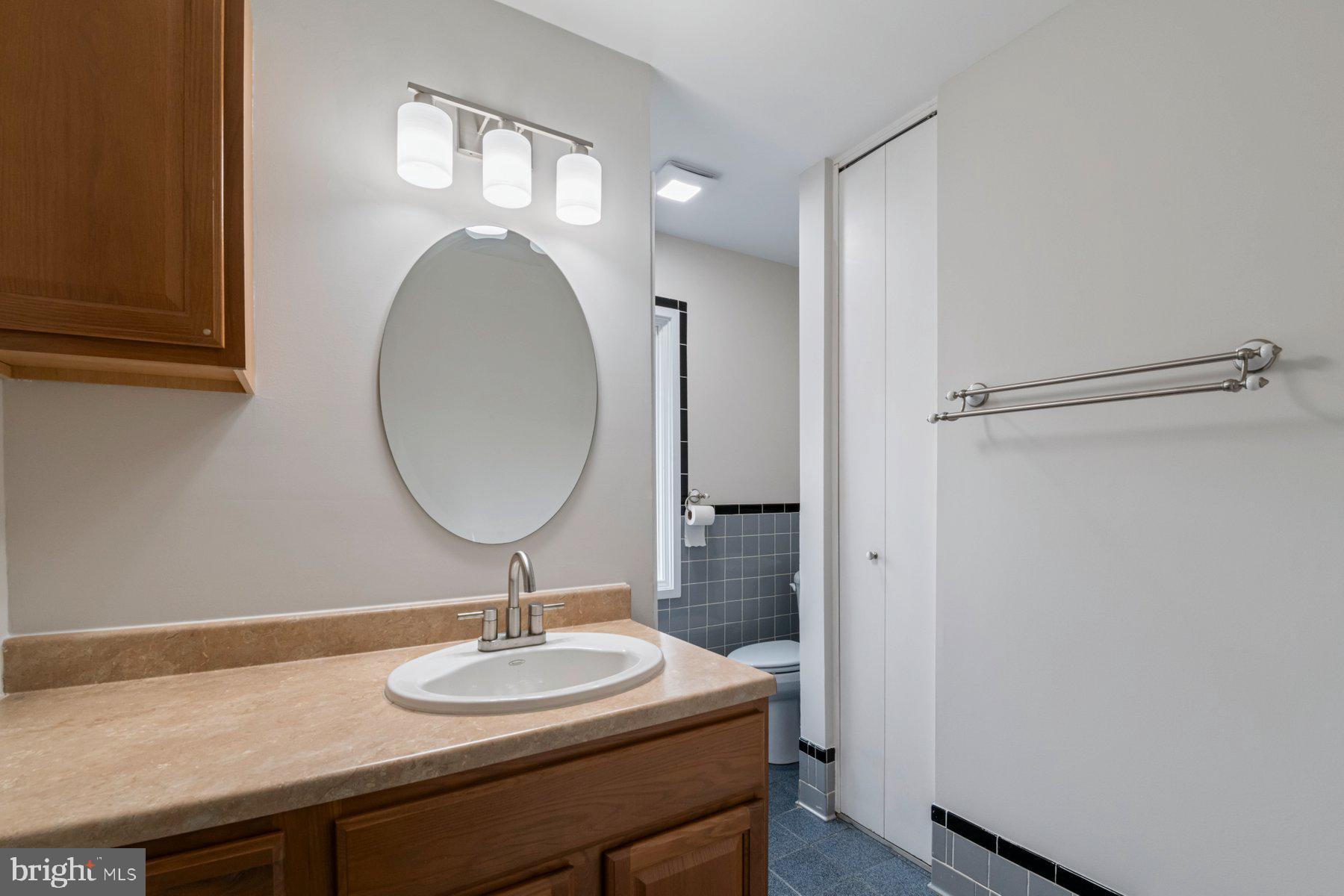 HICKORY RIDGE - Residential Lease