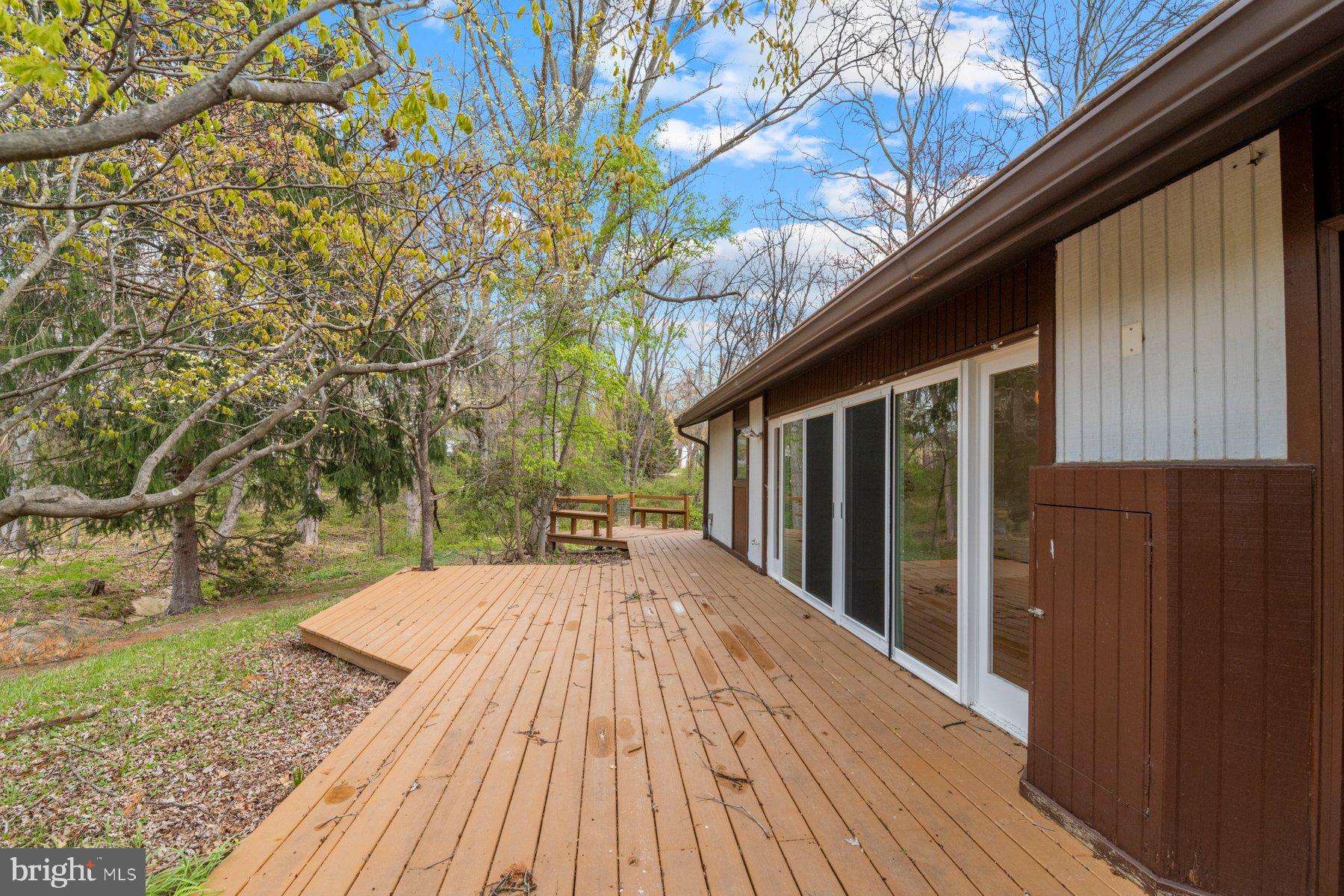 HICKORY RIDGE - Residential Lease