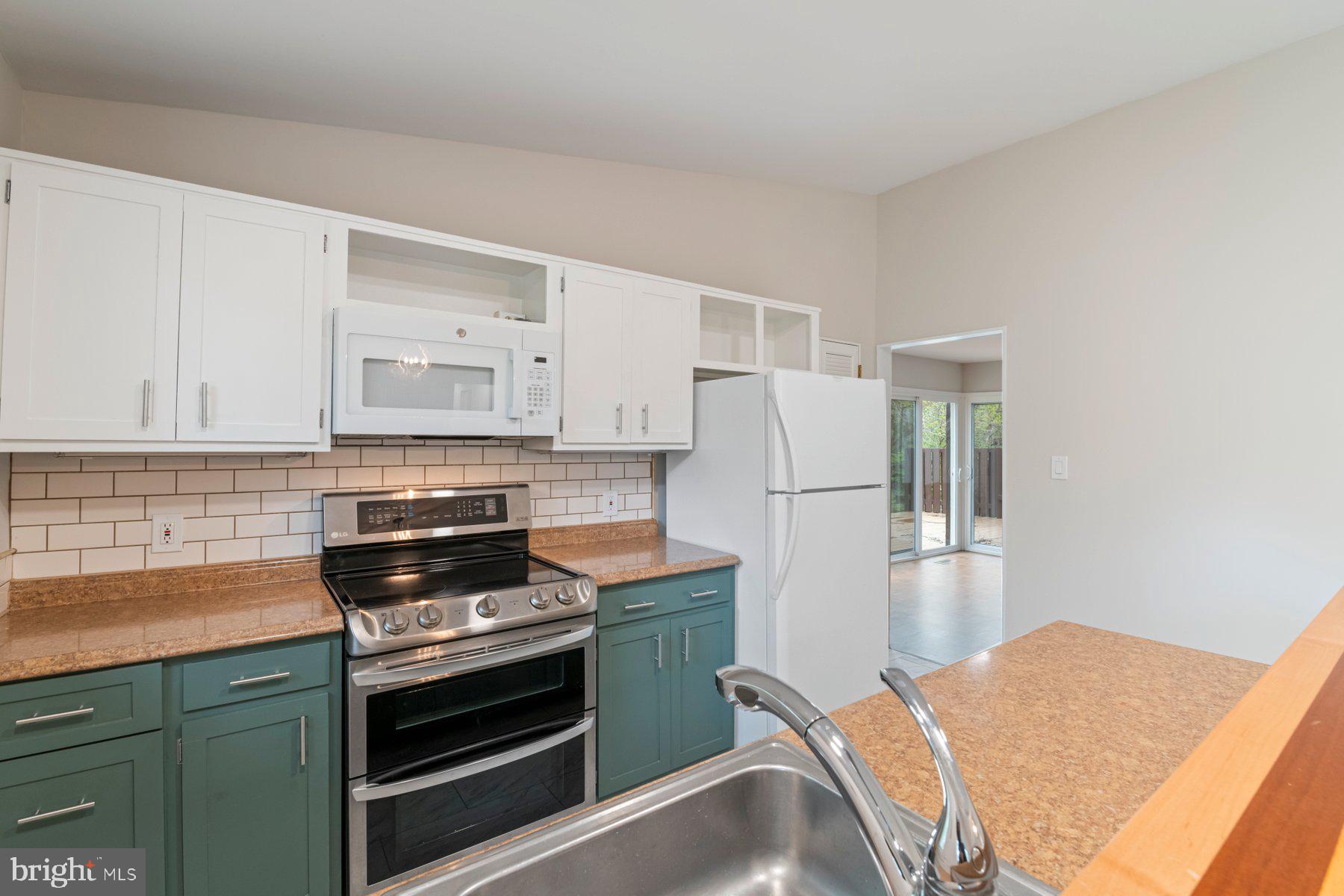 HICKORY RIDGE - Residential Lease