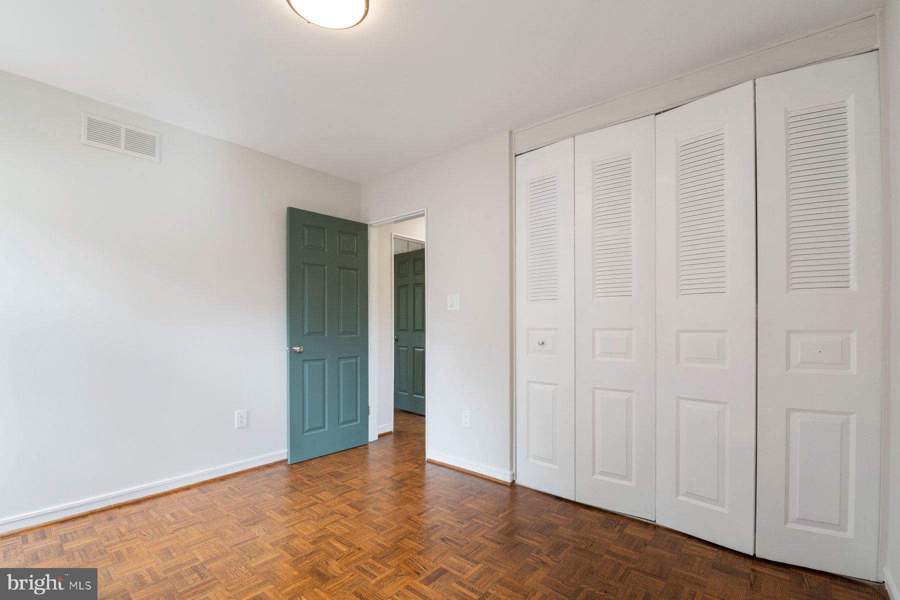 HICKORY RIDGE - Residential Lease