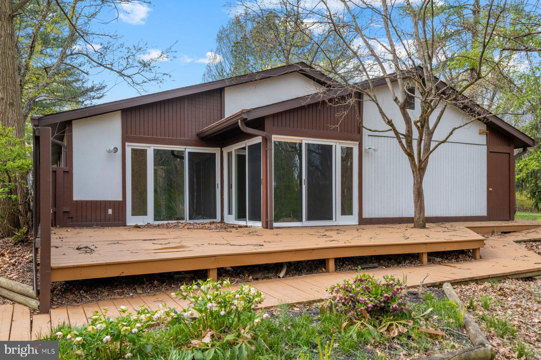 HICKORY RIDGE - Residential Lease