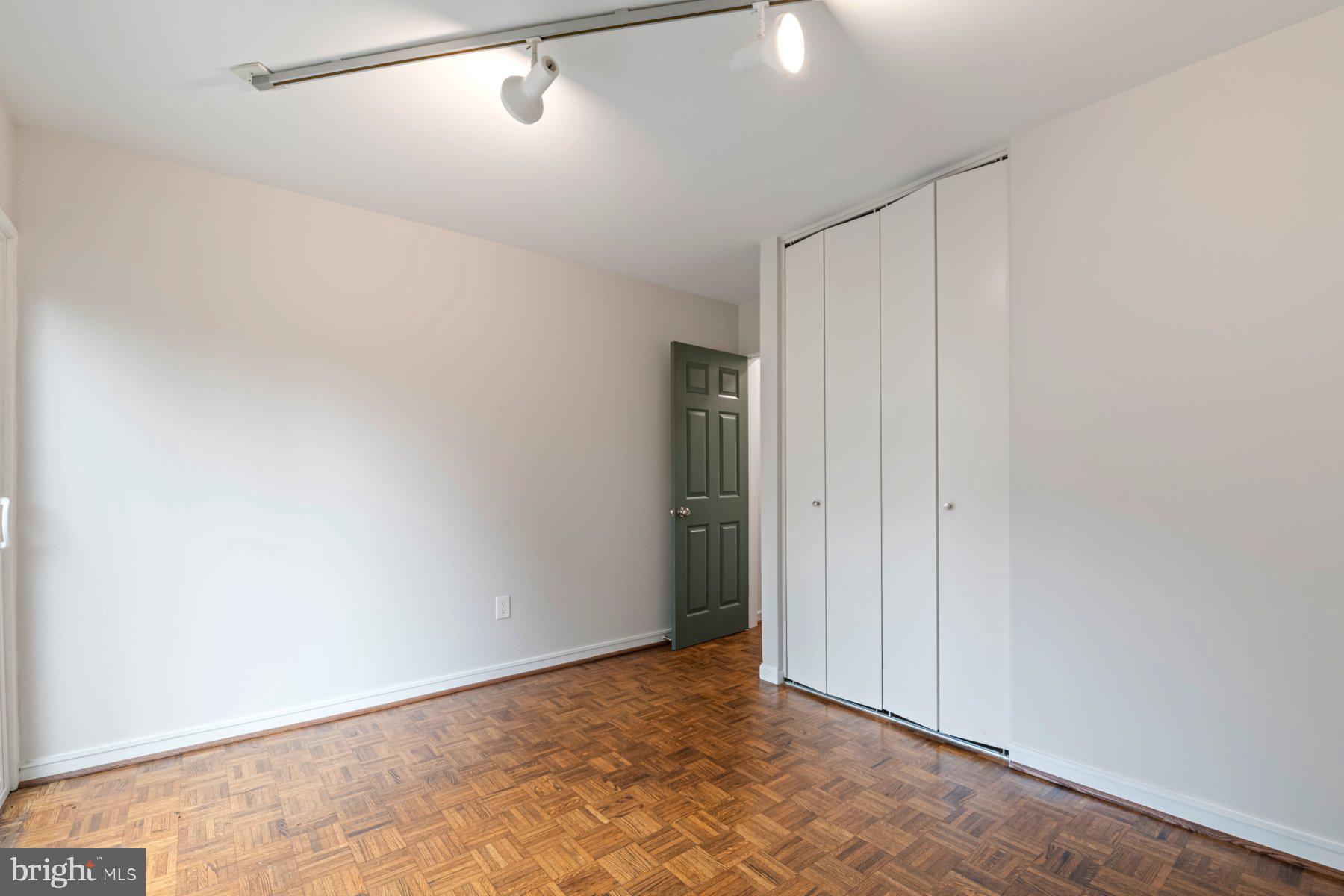 HICKORY RIDGE - Residential Lease