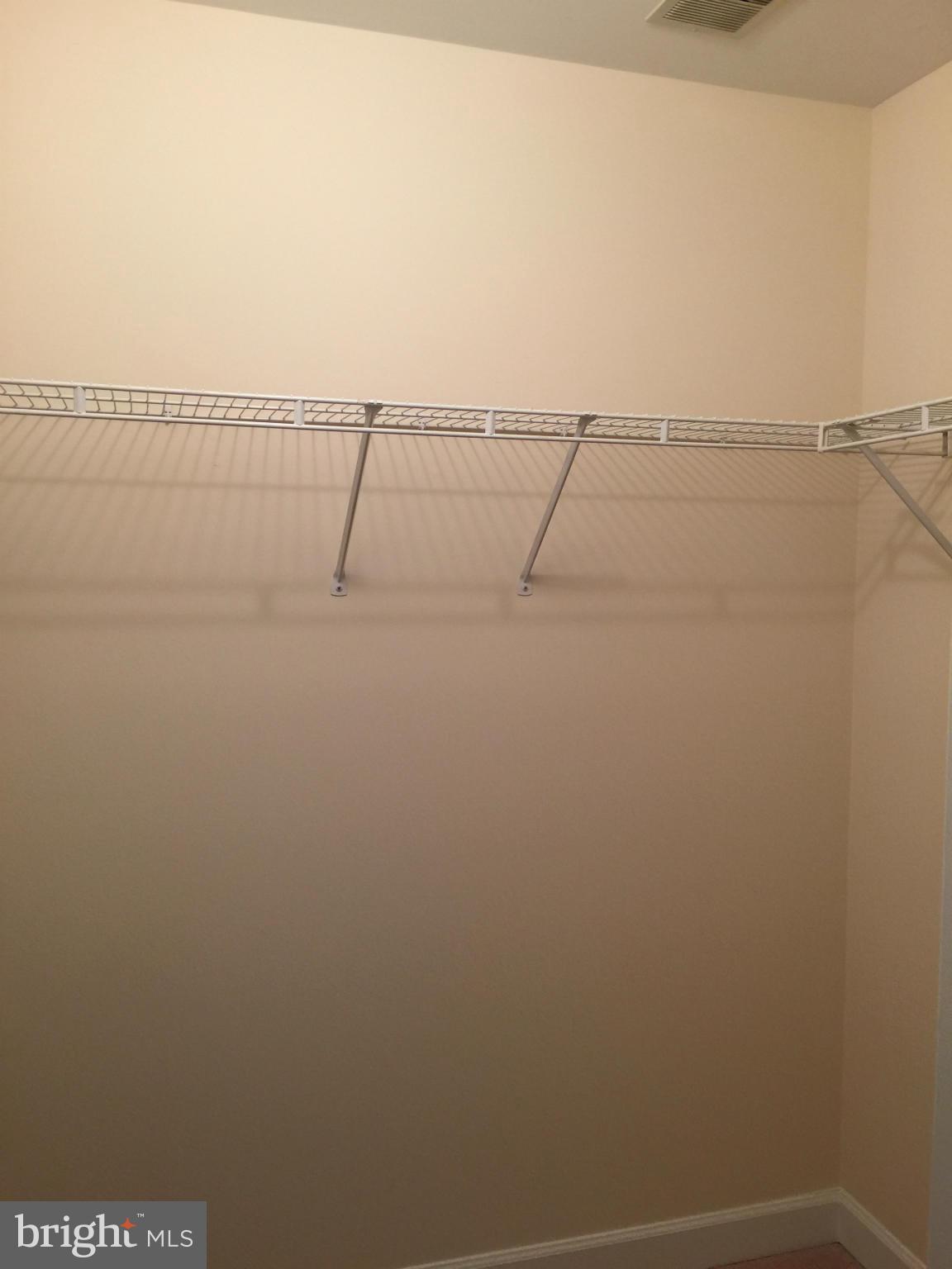 HIGHLAND AT GUNSTON CORNER - Residential Lease