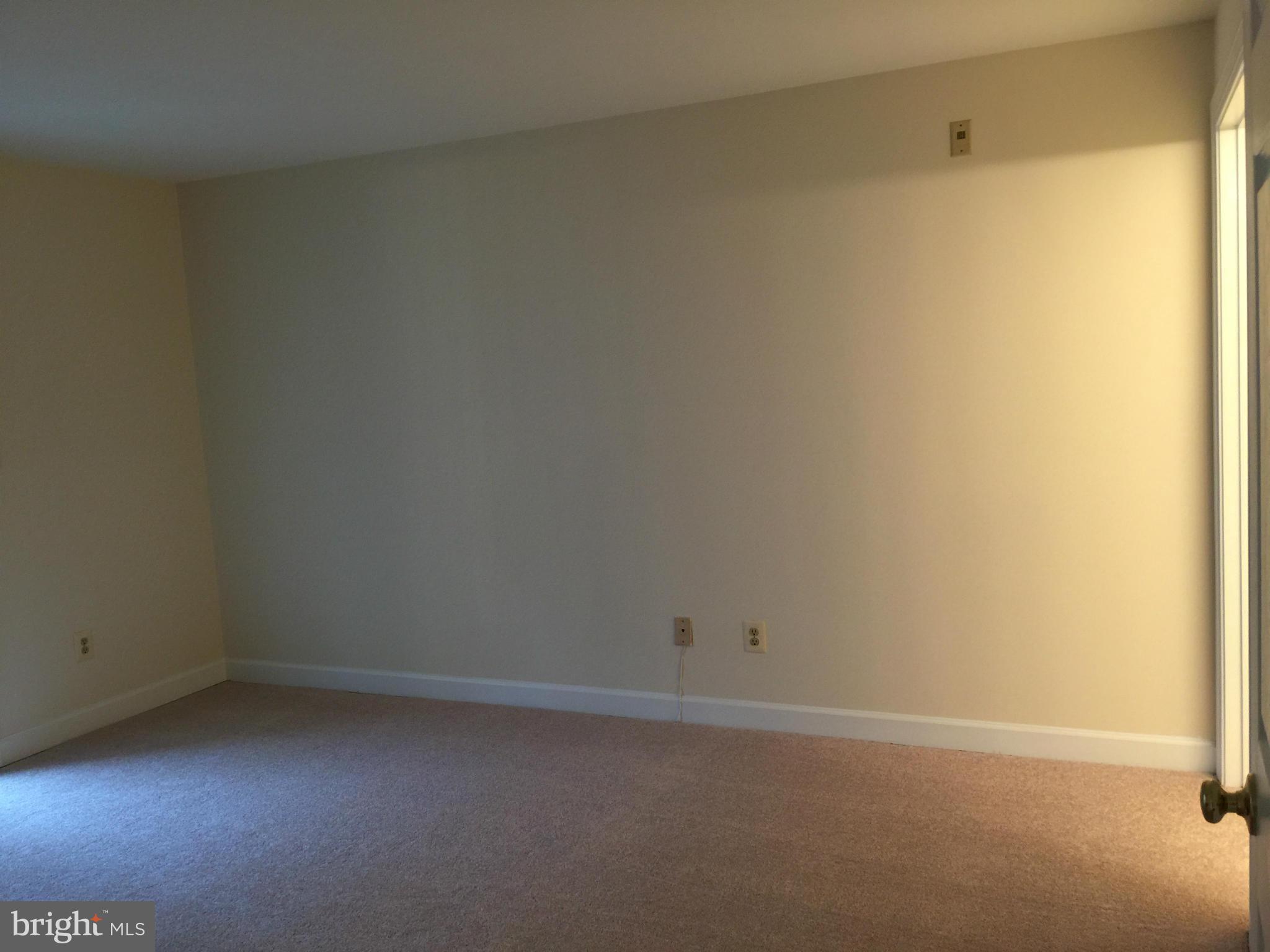 HIGHLAND AT GUNSTON CORNER - Residential Lease