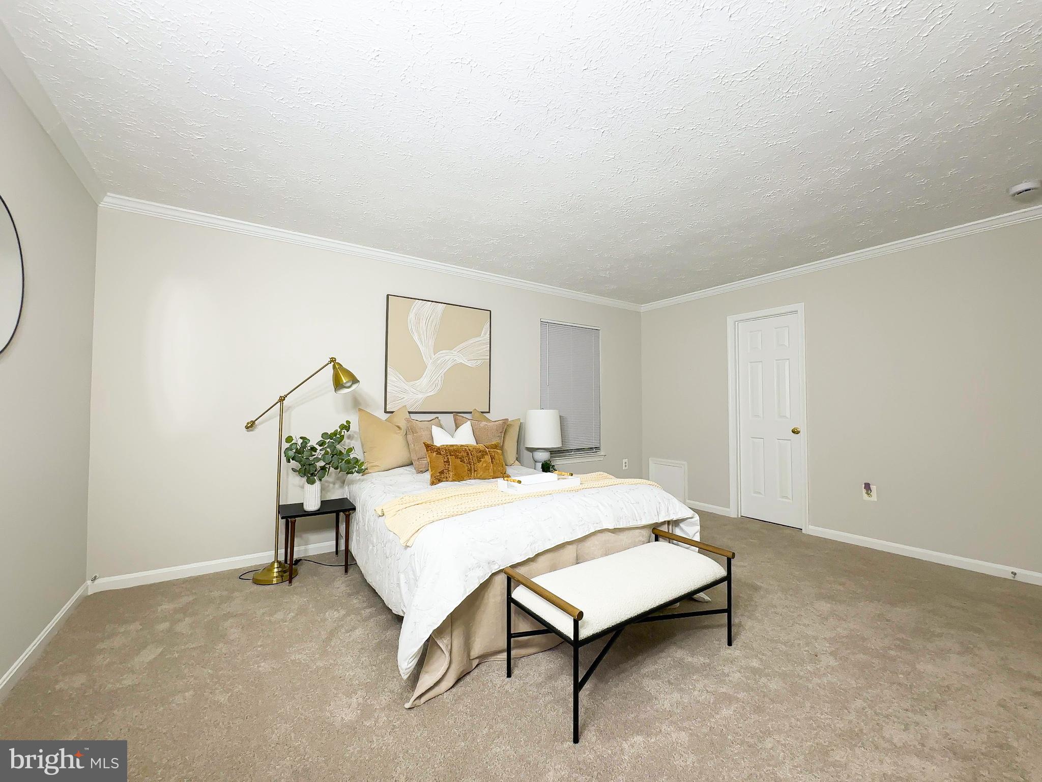 OXFORD OAKS - Residential Lease