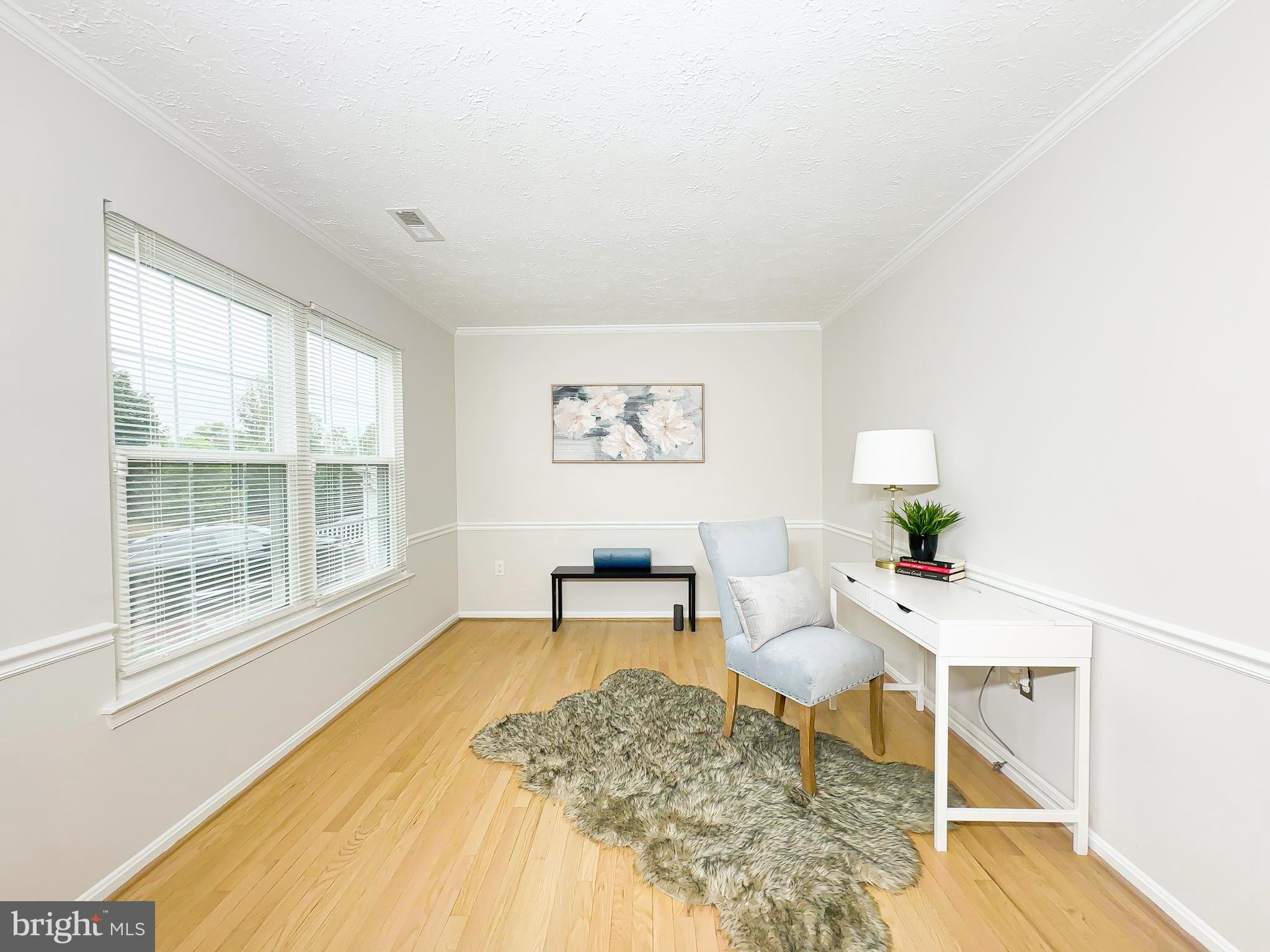 OXFORD OAKS - Residential Lease