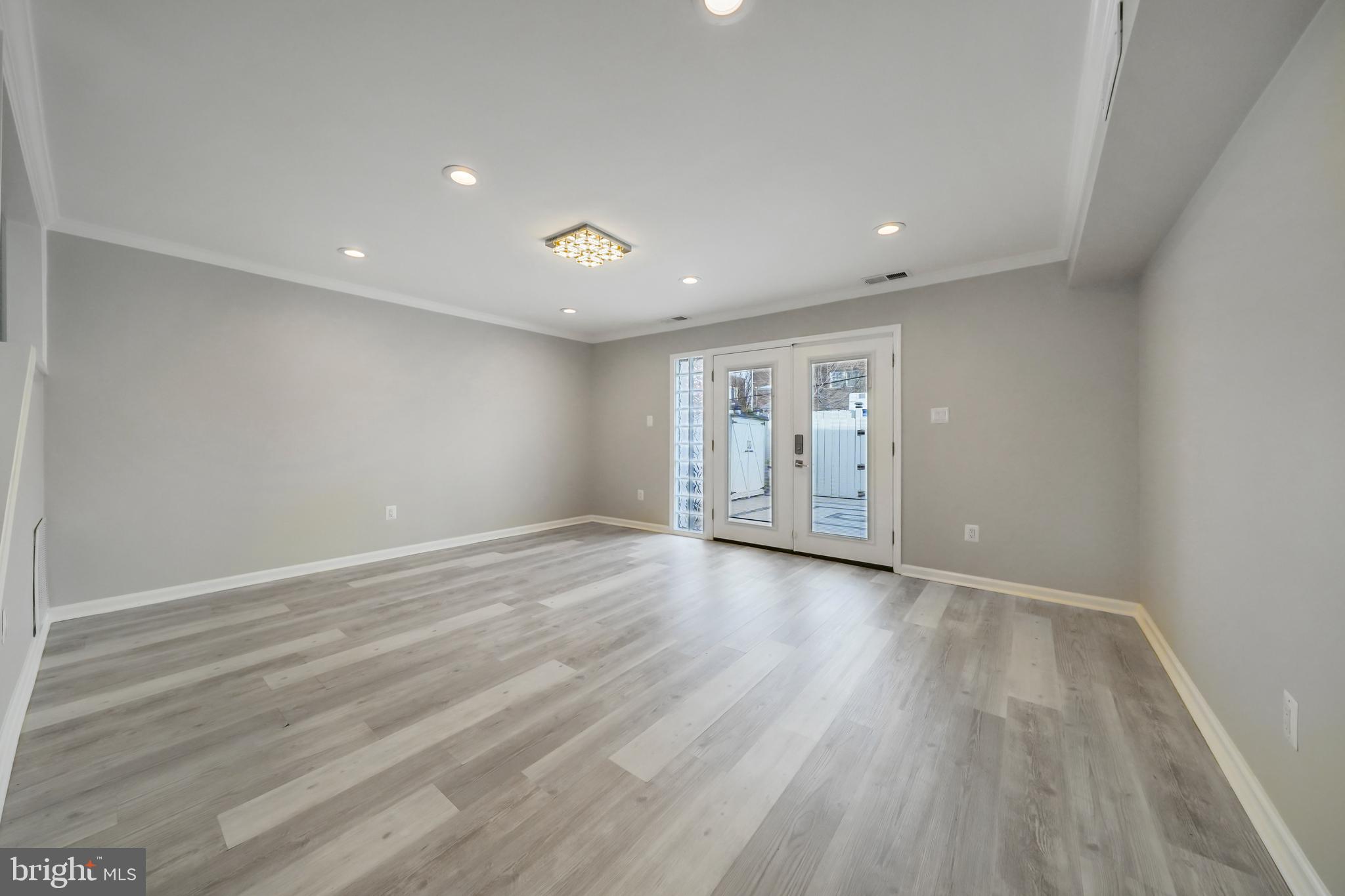 WESTOVER - Residential Lease