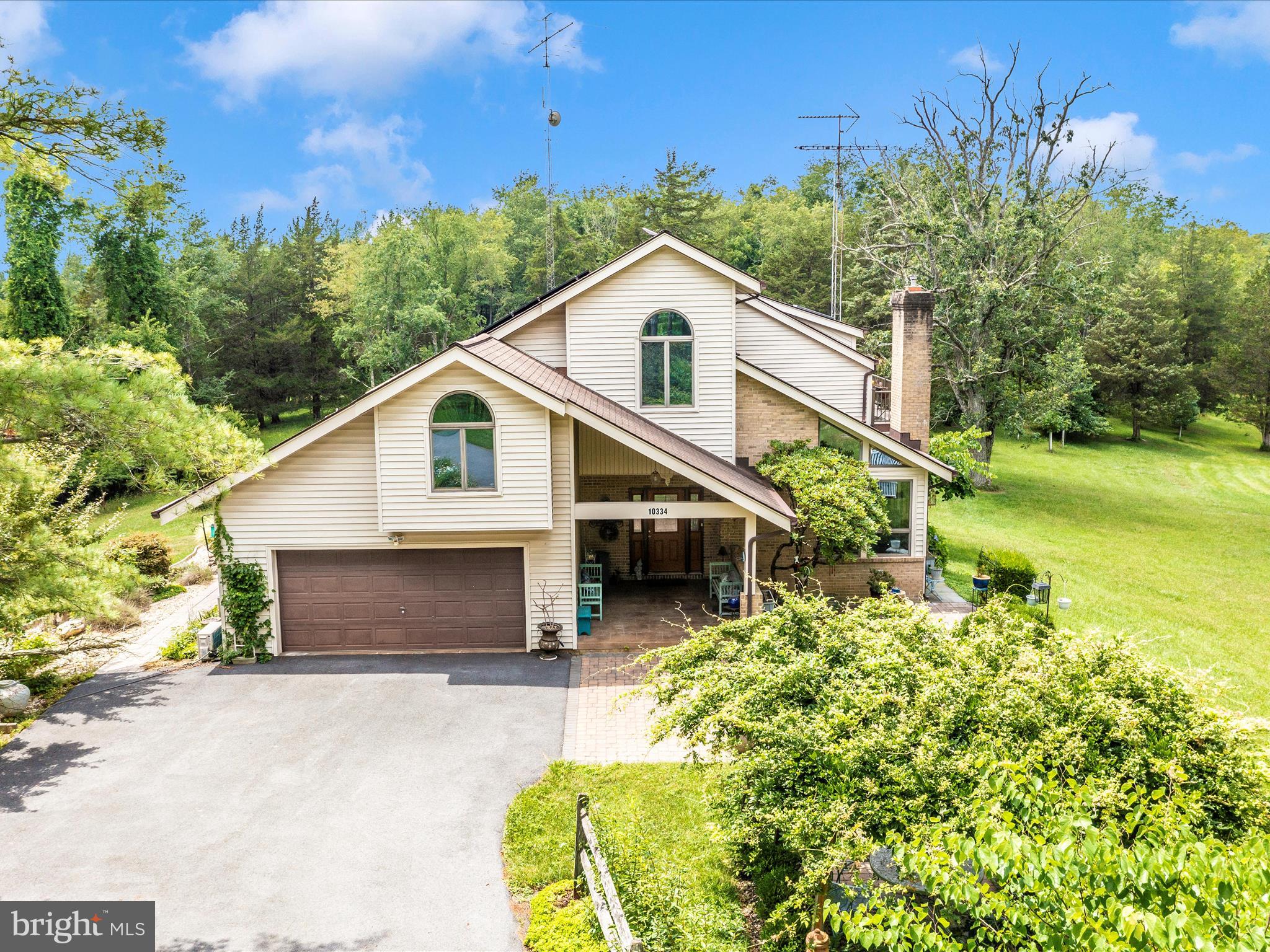 SCOUTS KNOLL - Residential