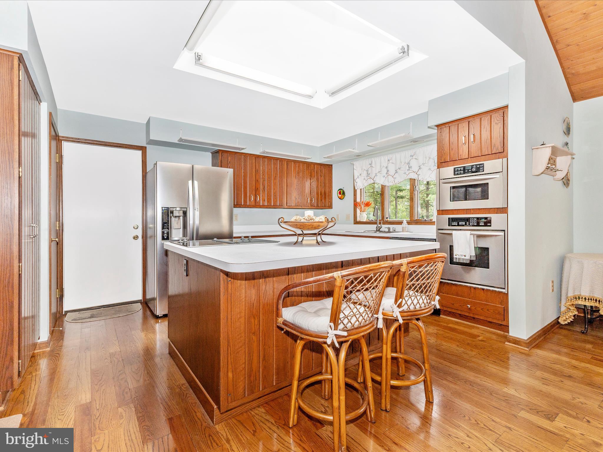 SCOUTS KNOLL - Residential