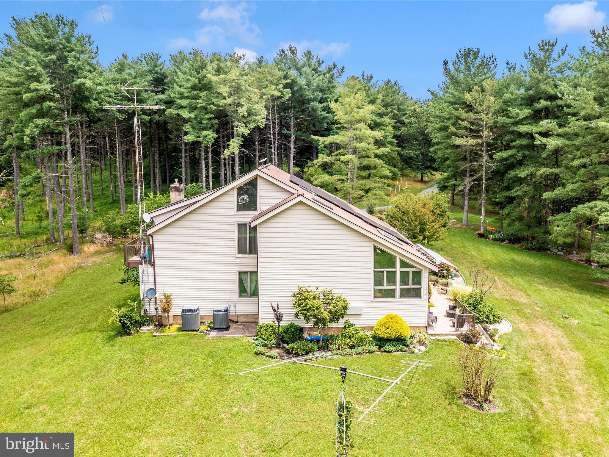 SCOUTS KNOLL - Residential