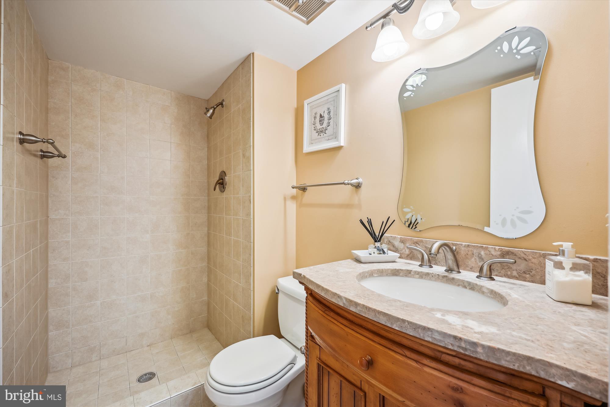 EVERGREEN - Residential