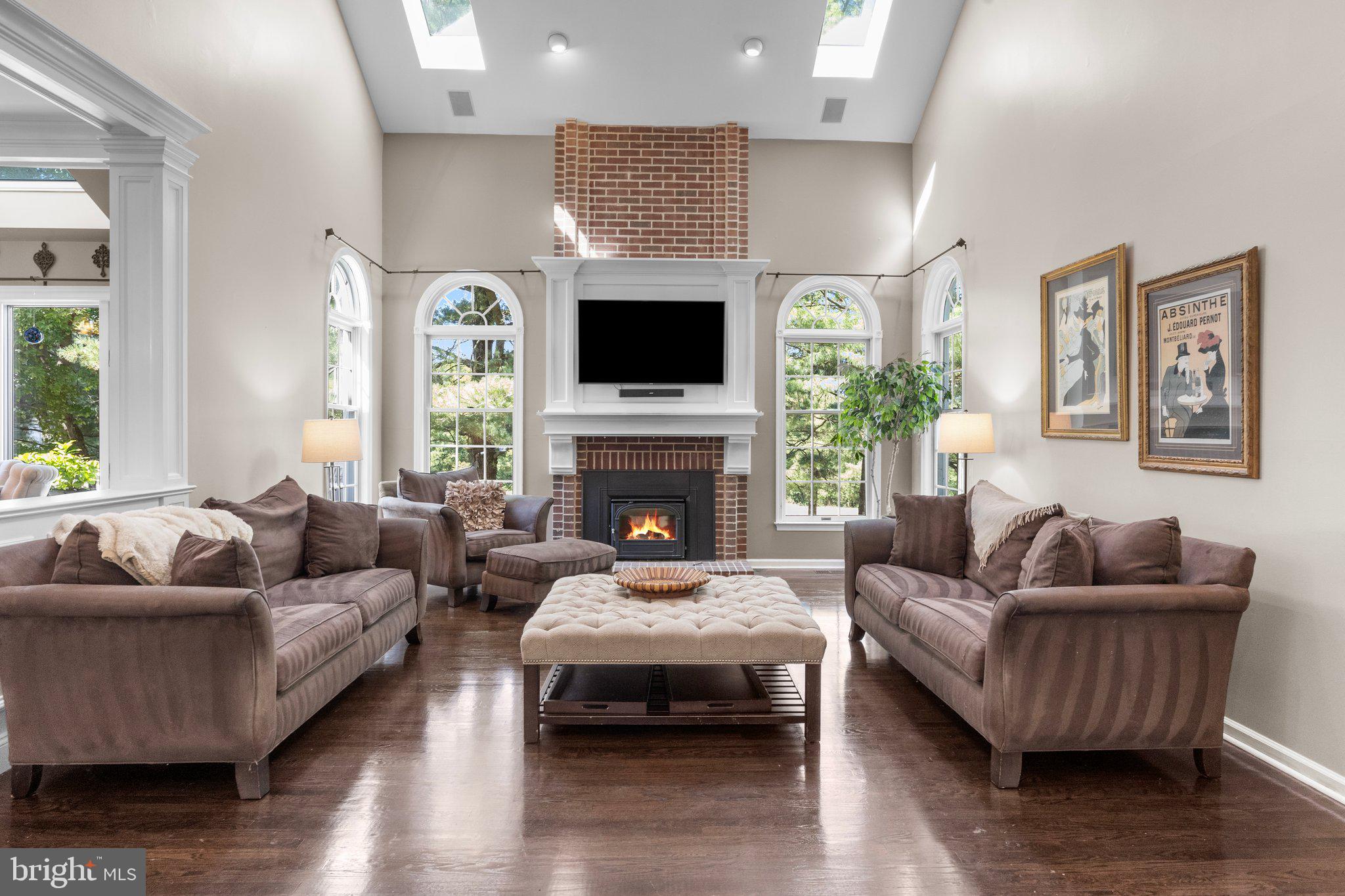 MILL RUN - Residential