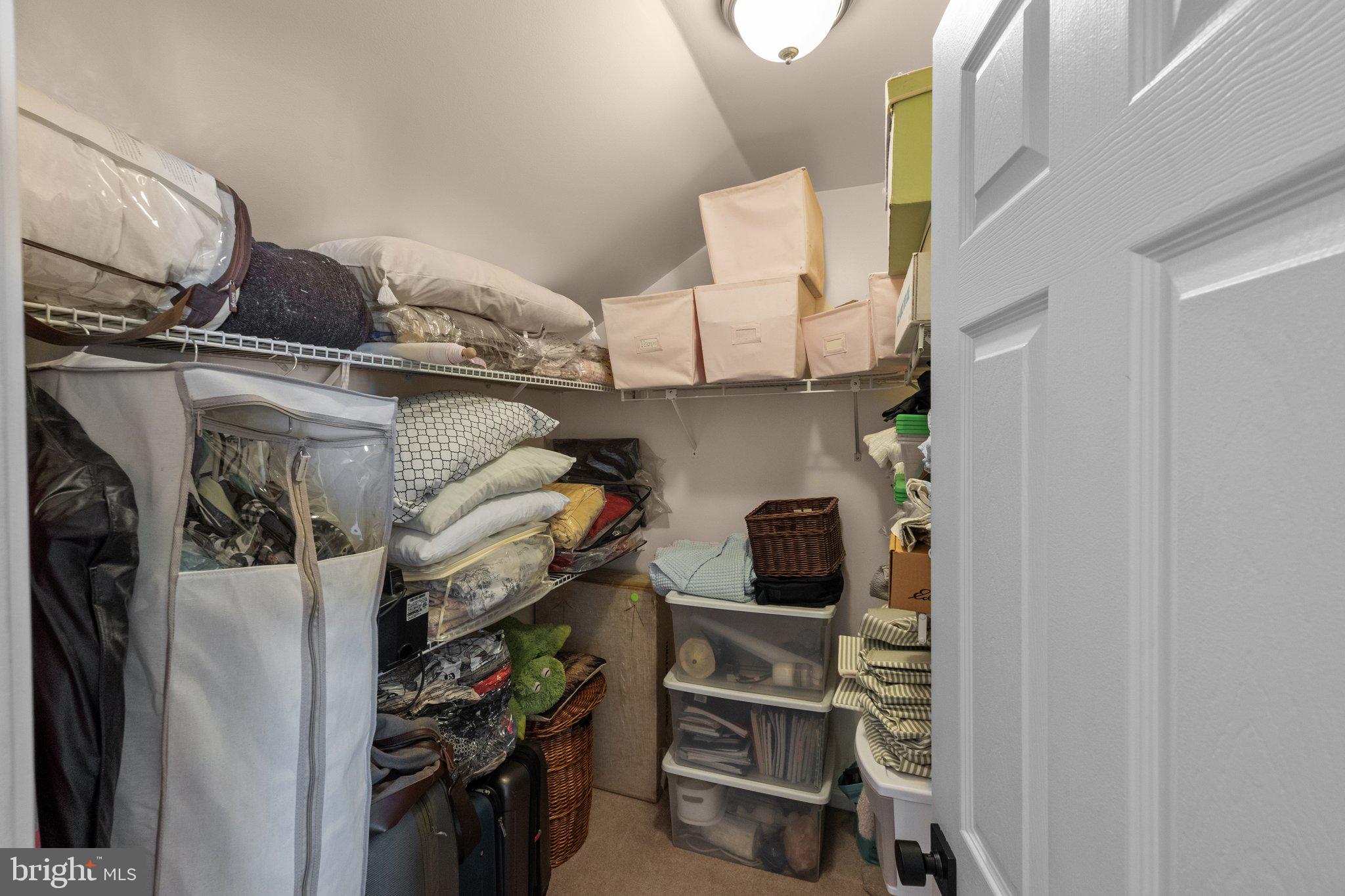 MILL RUN - Residential