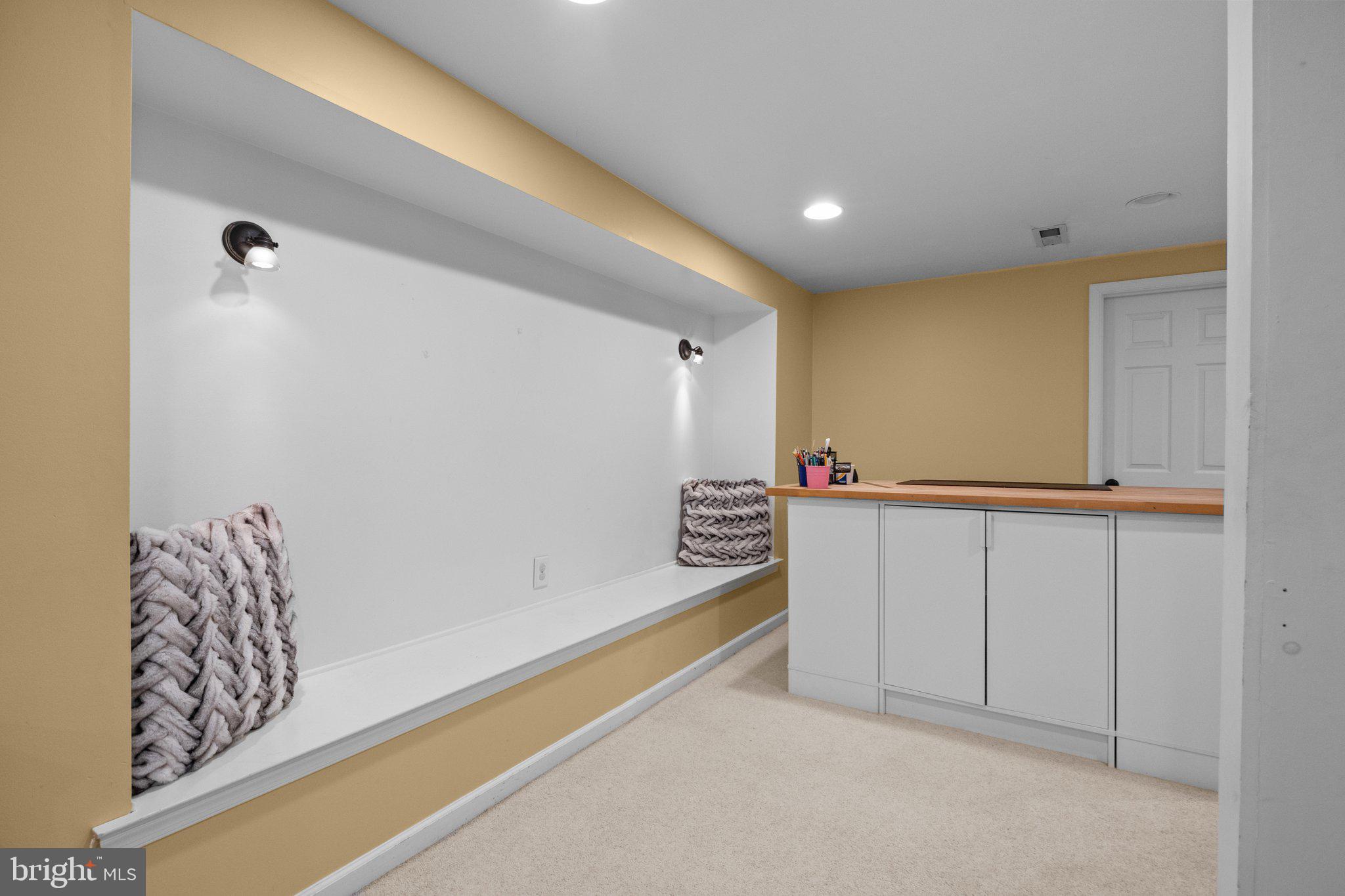 MILL RUN - Residential