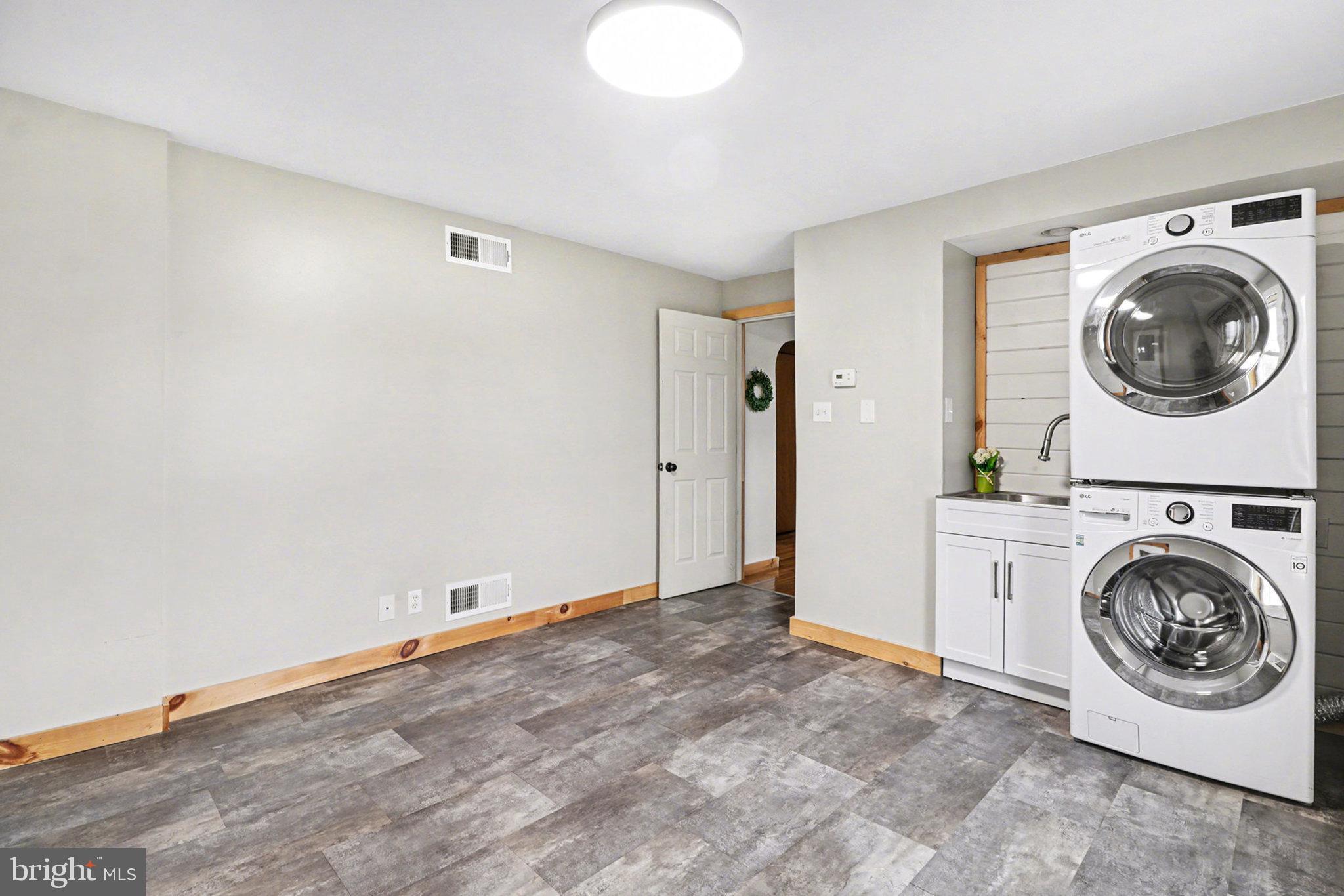 SOUTHAMPTON TWP - Residential