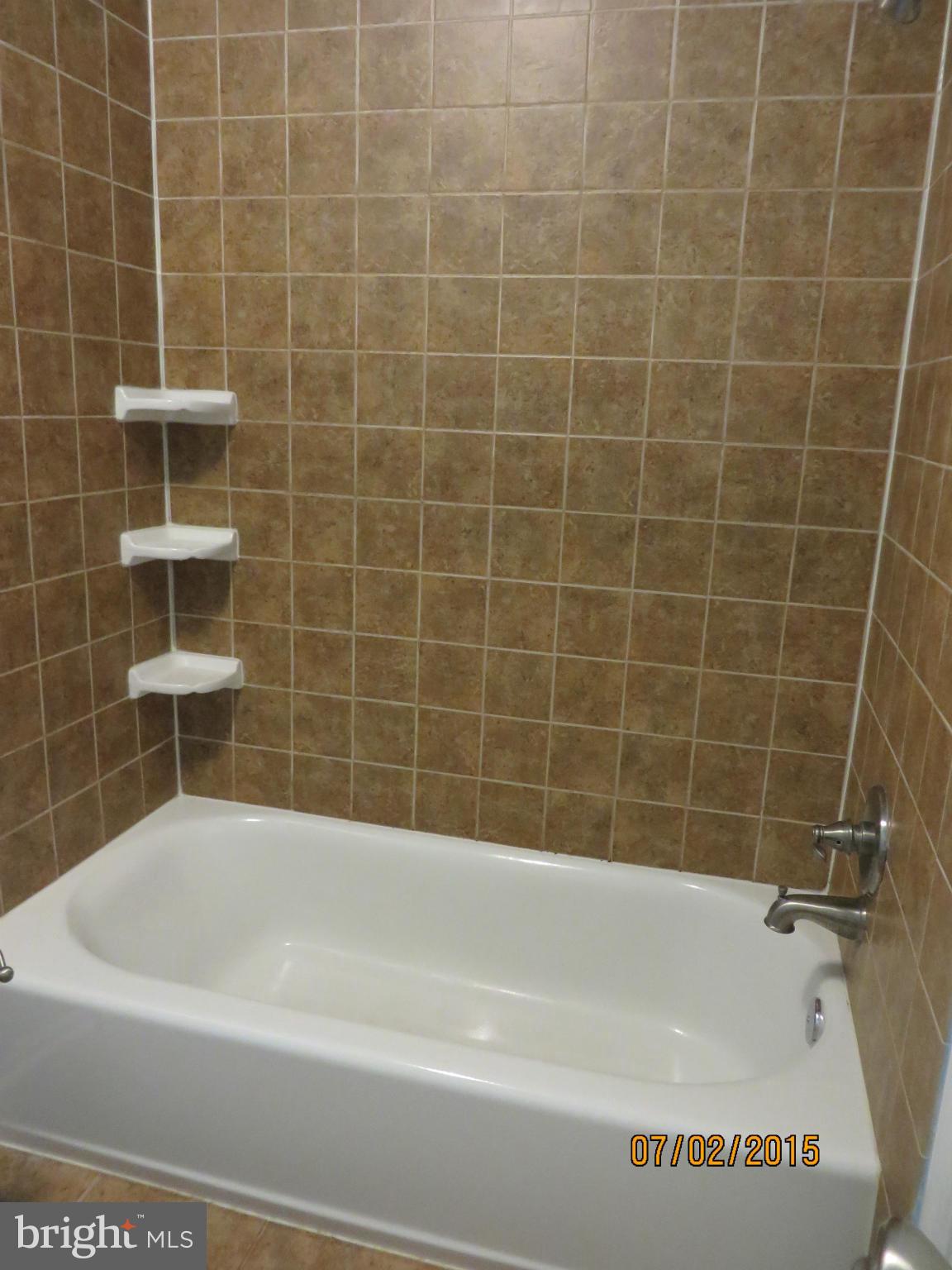 WINDING BROOK - Residential Lease