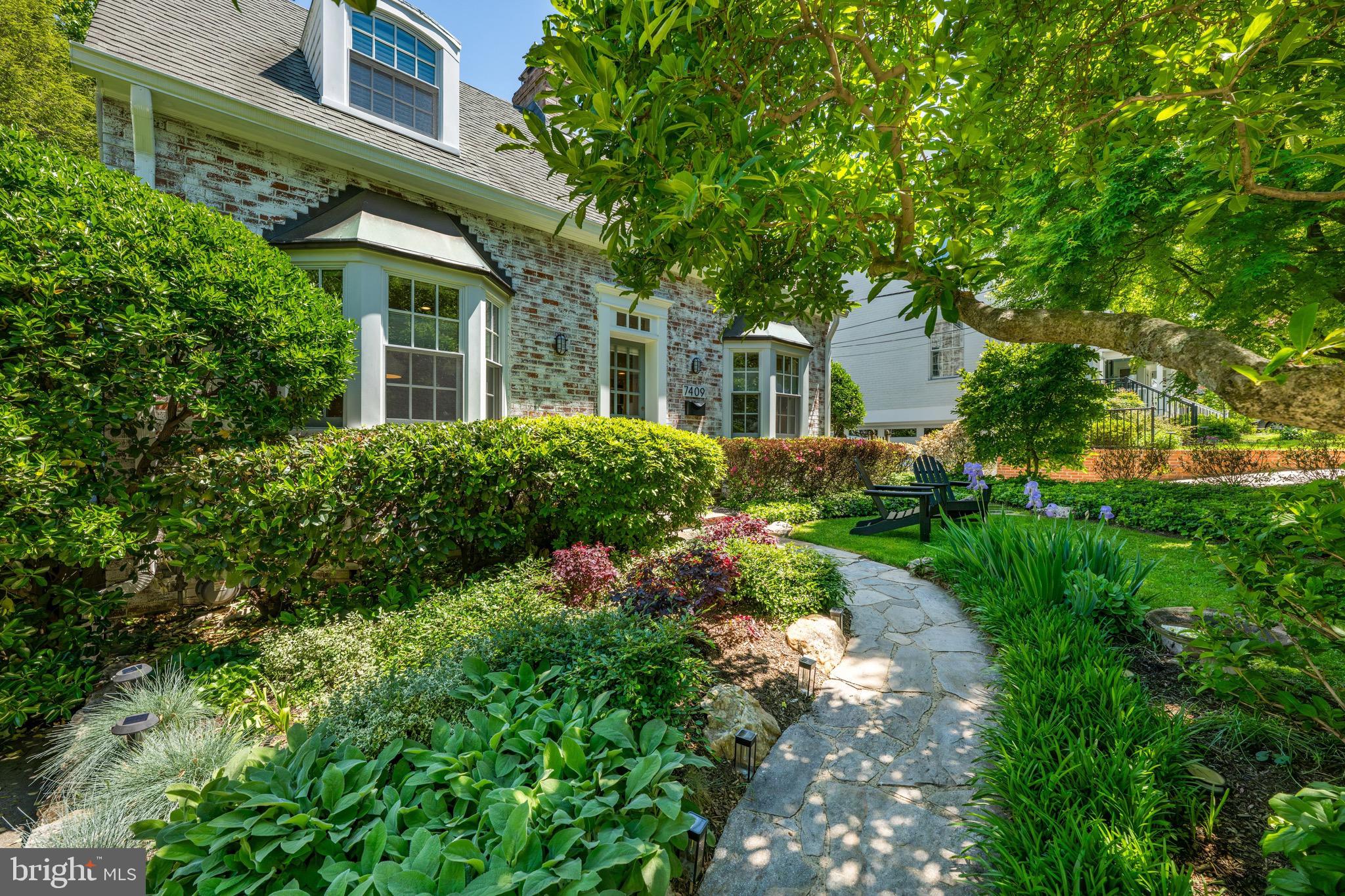 CHEVY CHASE - Residential