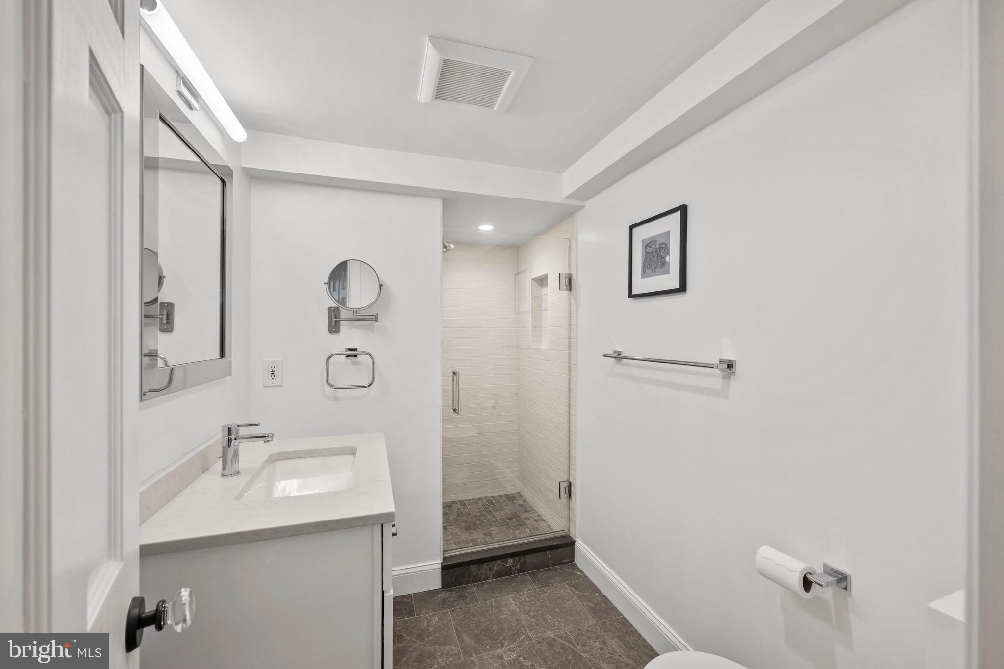 CHEVY CHASE - Residential