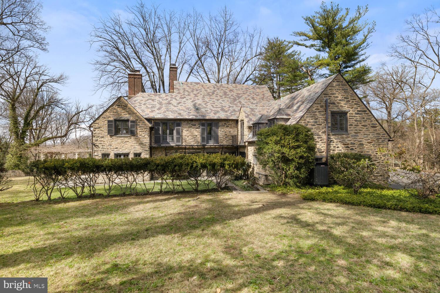 99 E BELLS MILL ROAD