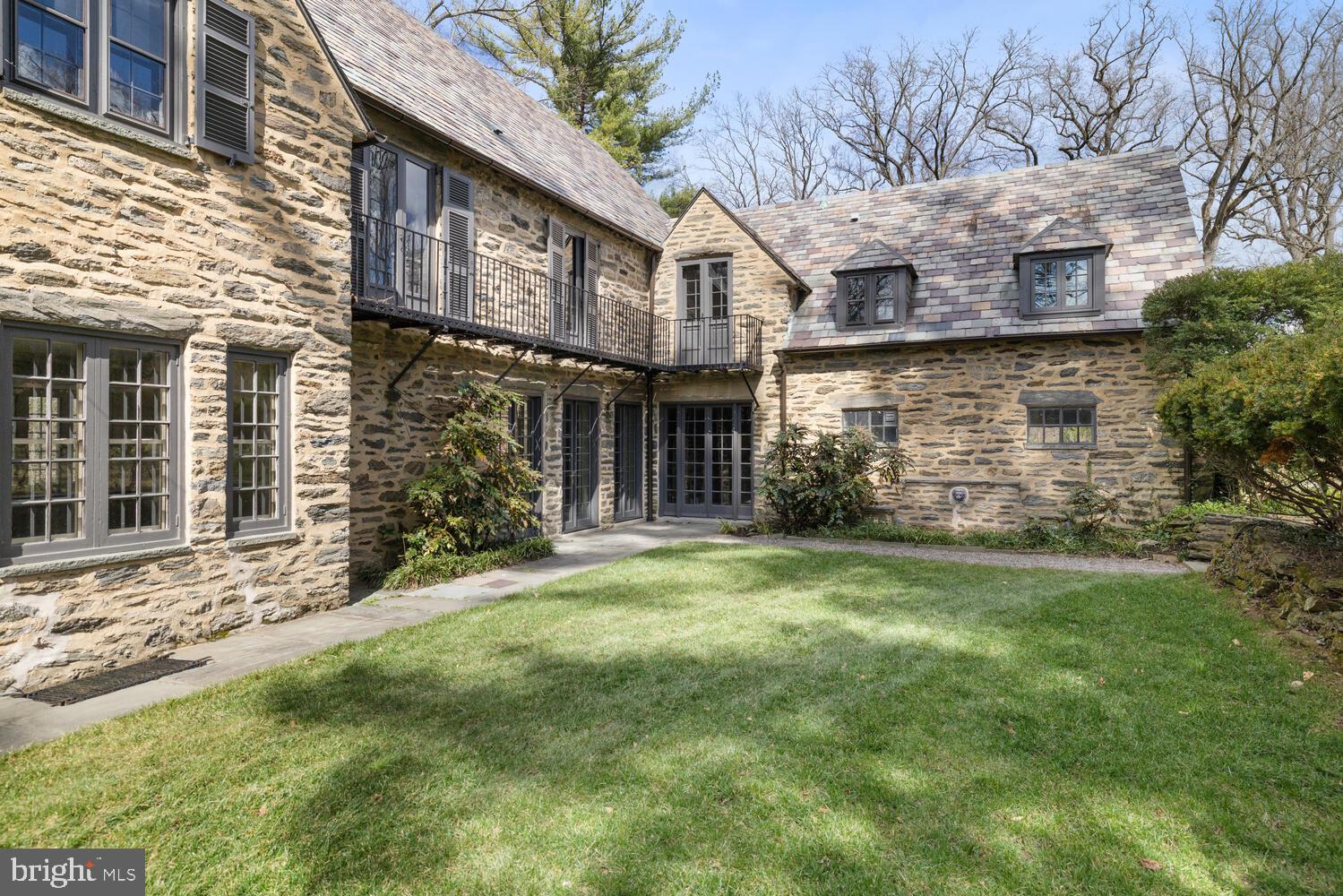 99 E BELLS MILL ROAD