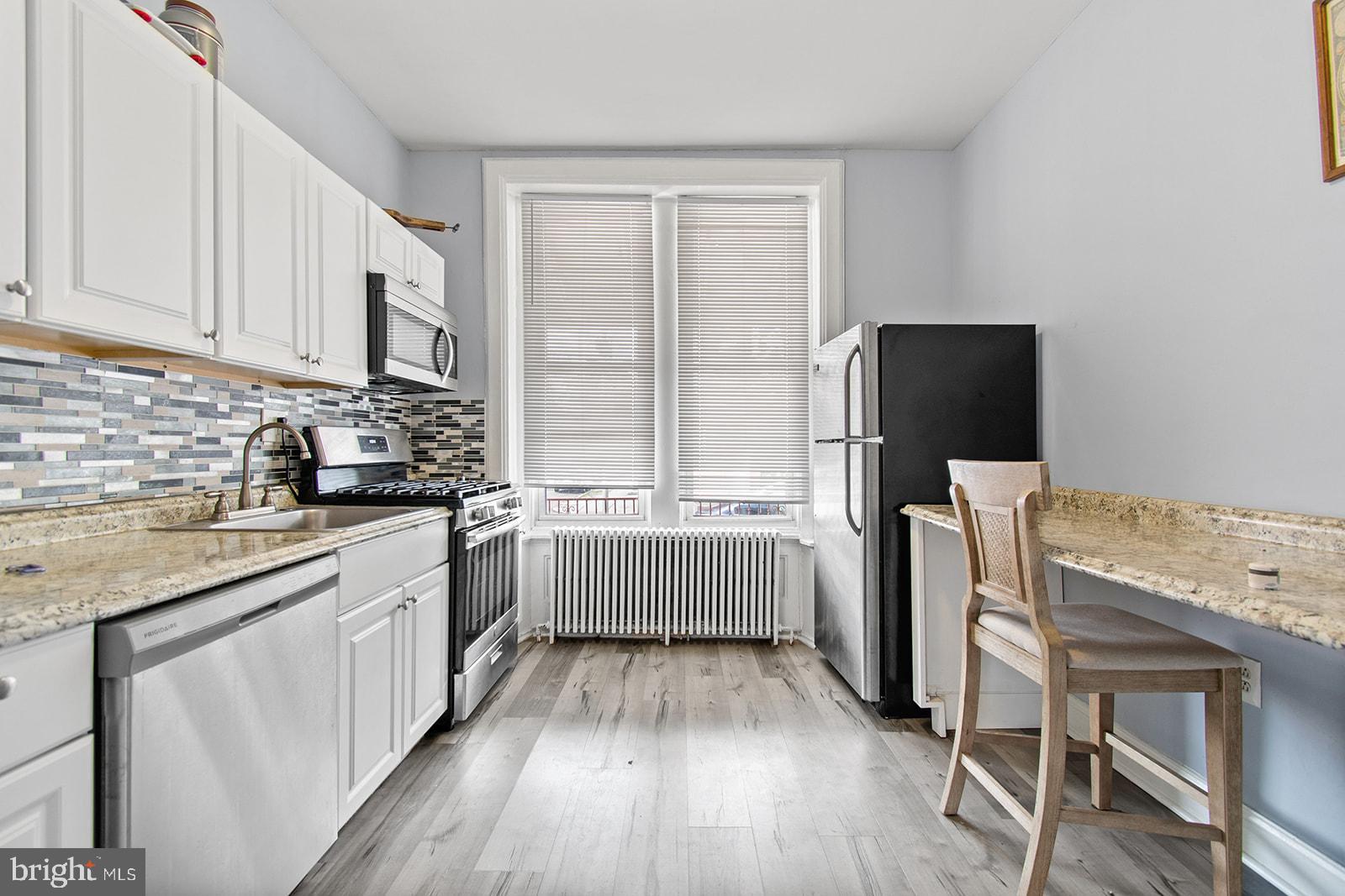 MANTUA - Residential Lease