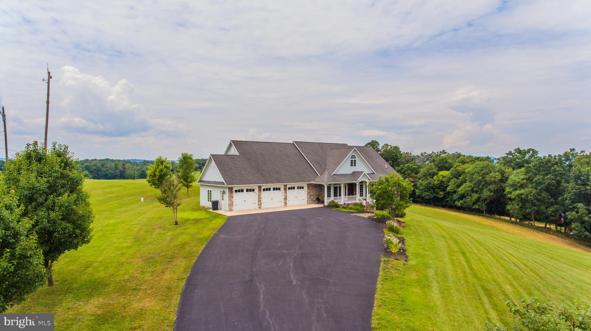 PIOUS RIDGE - Residential