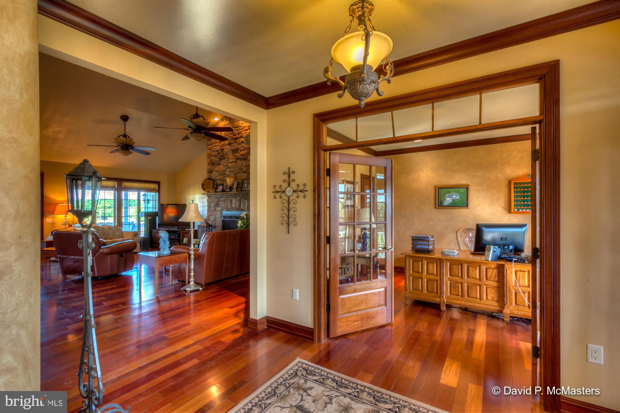 PIOUS RIDGE - Residential