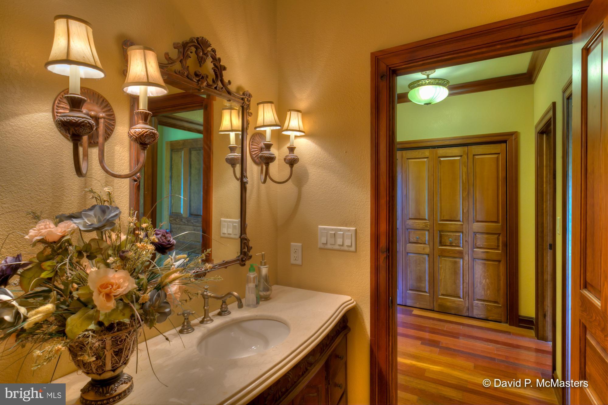 PIOUS RIDGE - Residential