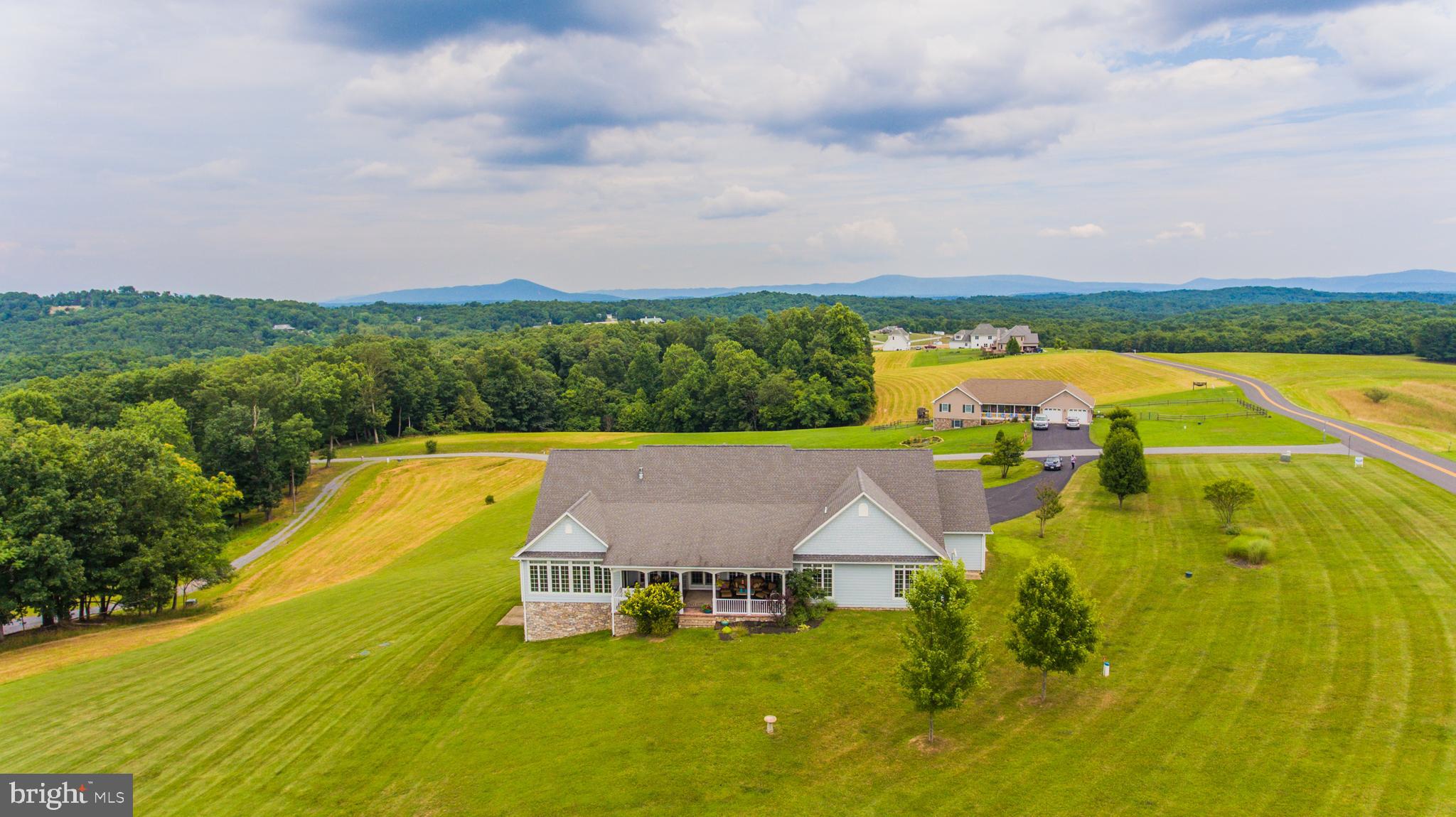 PIOUS RIDGE - Residential