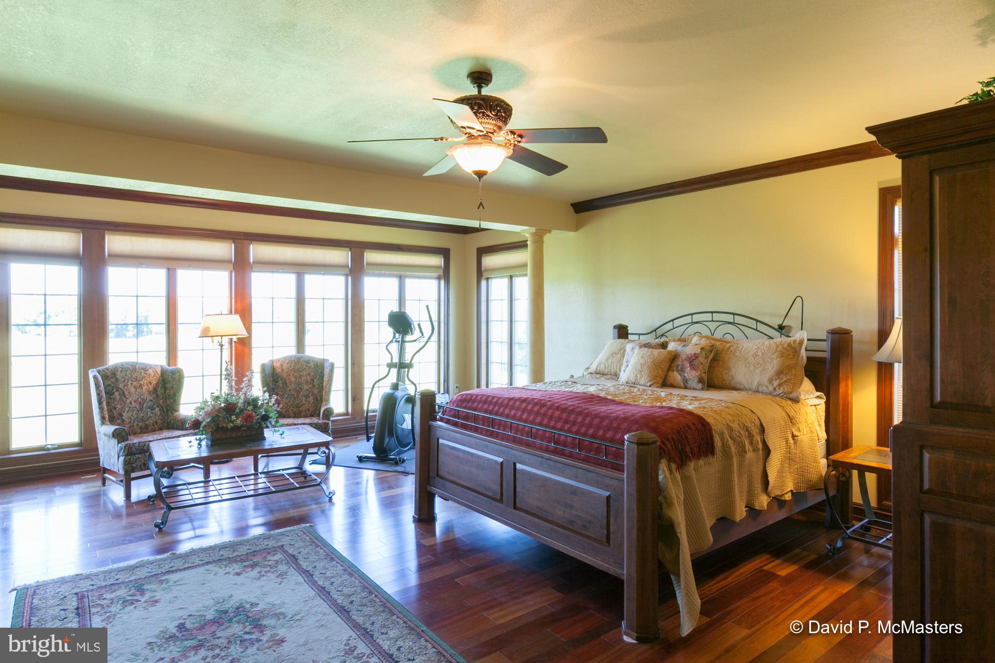 PIOUS RIDGE - Residential