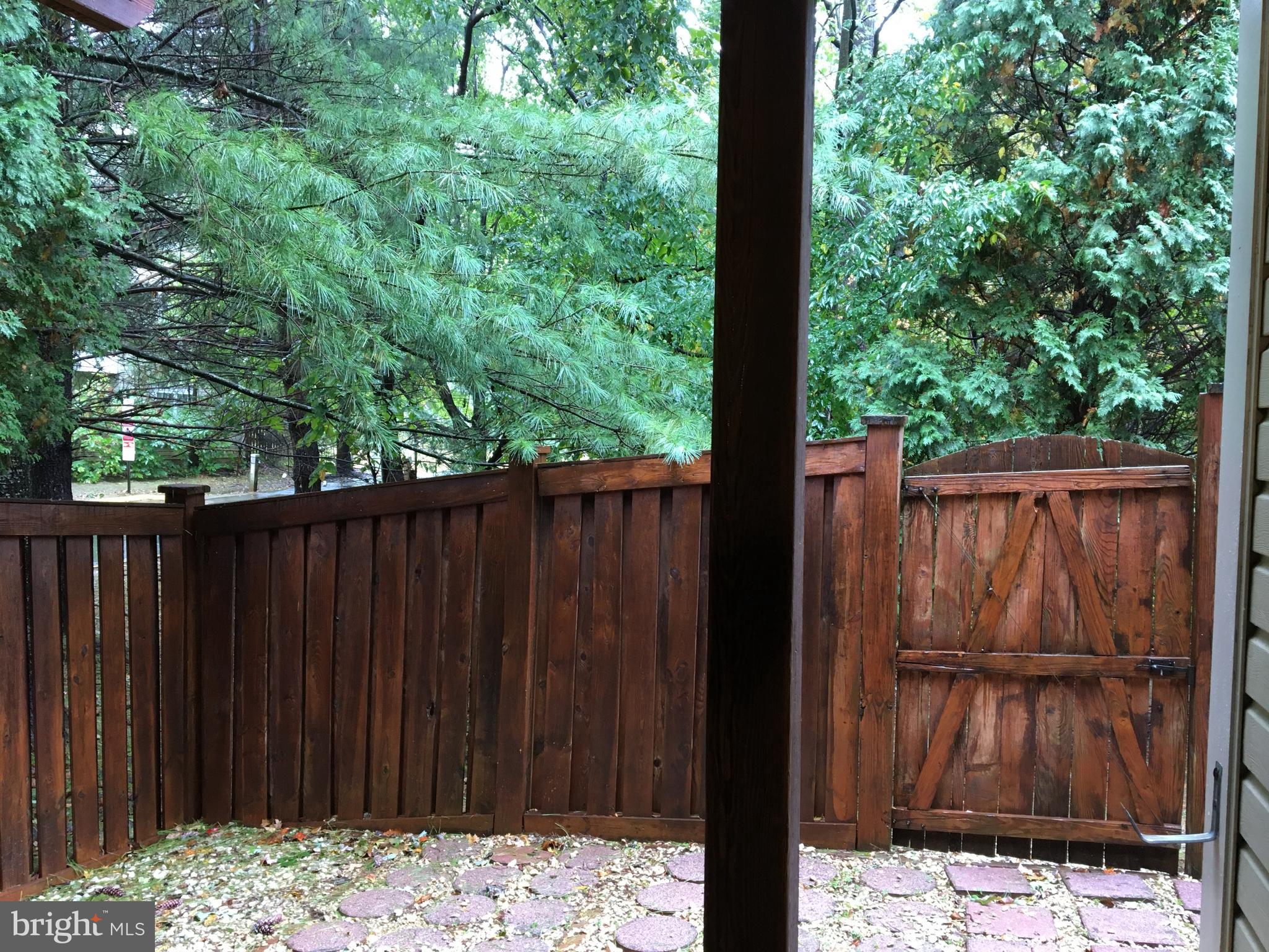 RANDOM HILLS - Residential Lease