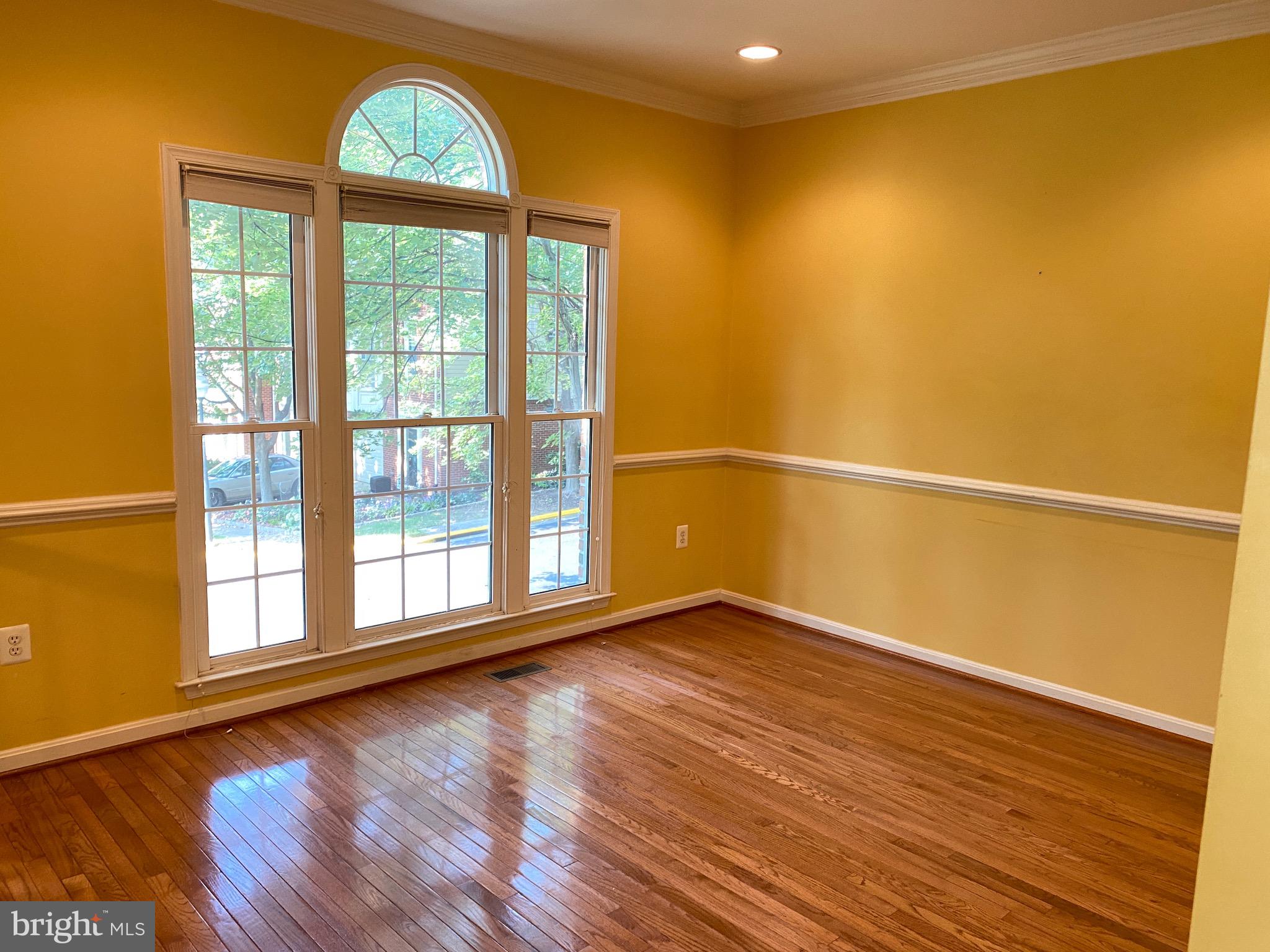 RANDOM HILLS - Residential Lease