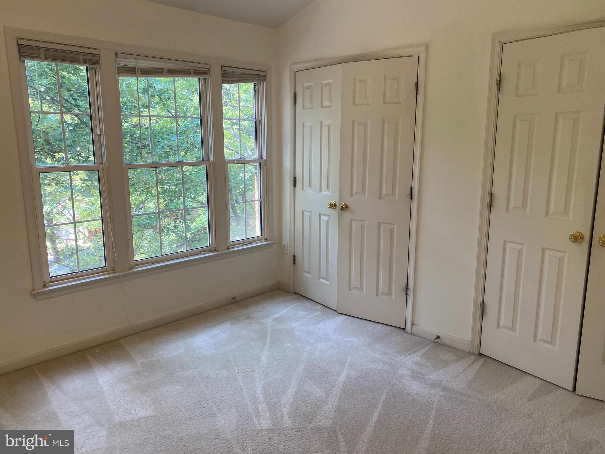 RANDOM HILLS - Residential Lease