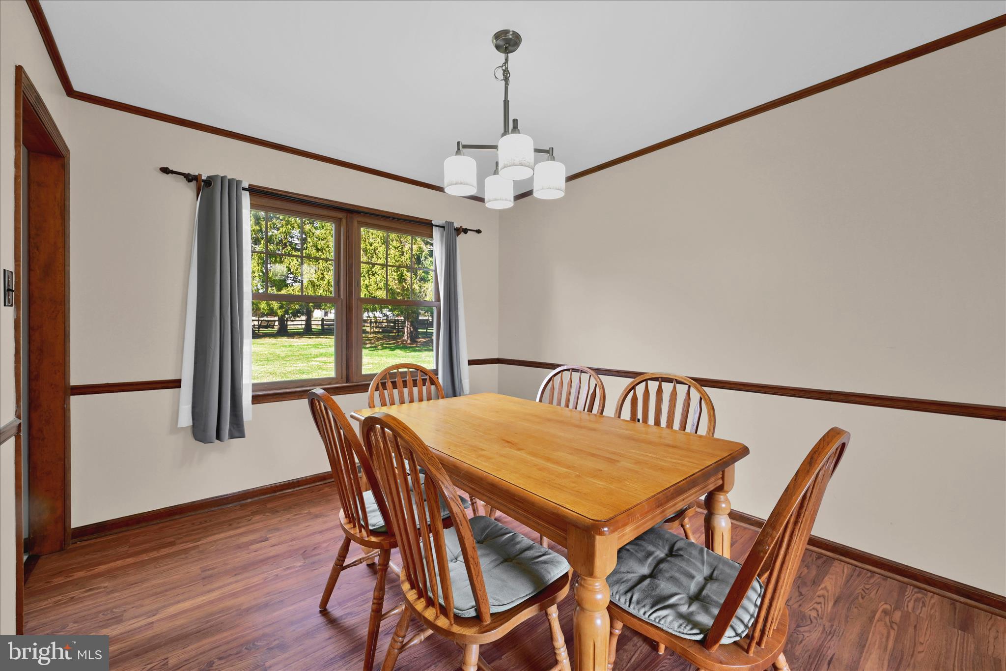 WOODLAND VIEW ESTATES - Residential