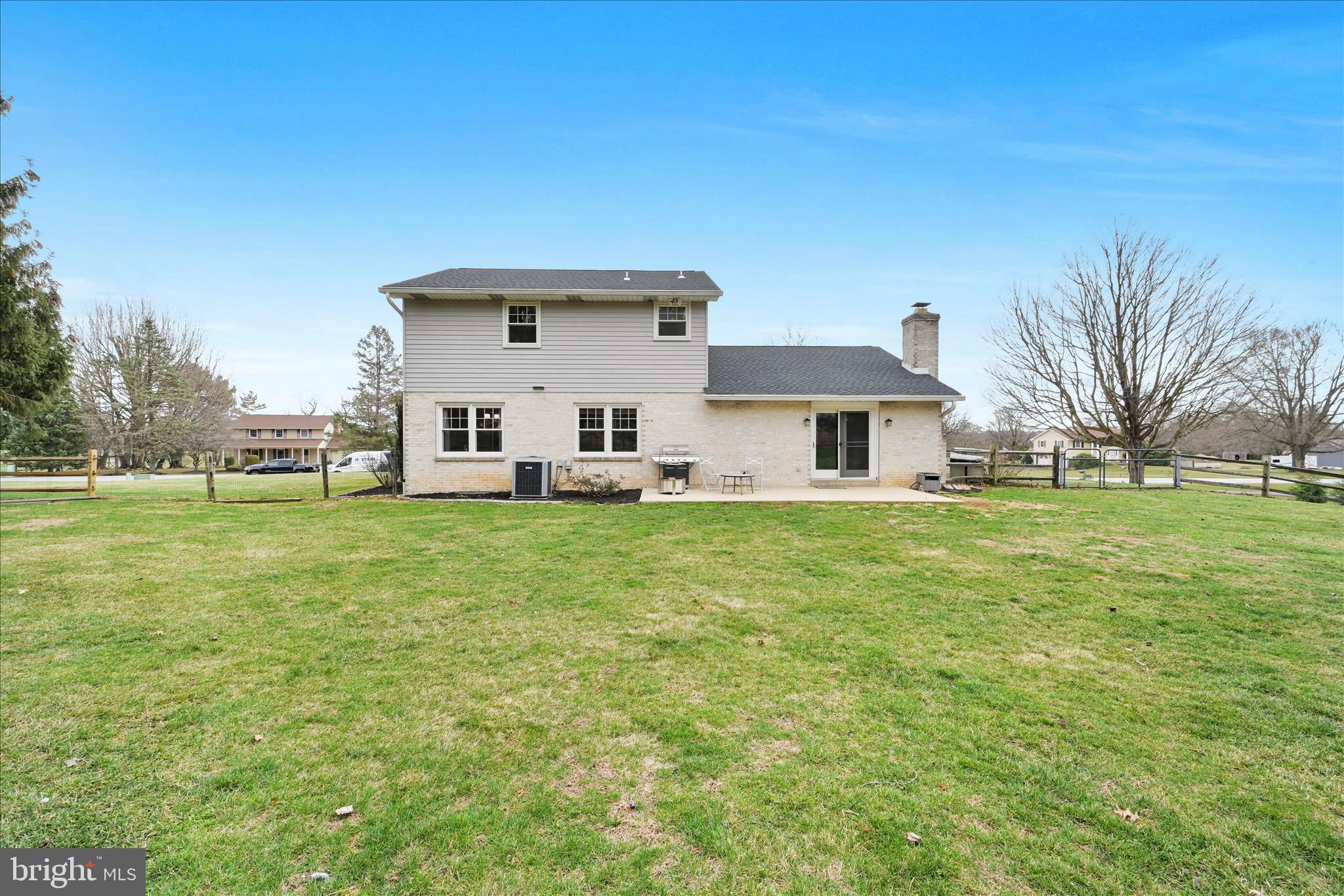 WOODLAND VIEW ESTATES - Residential