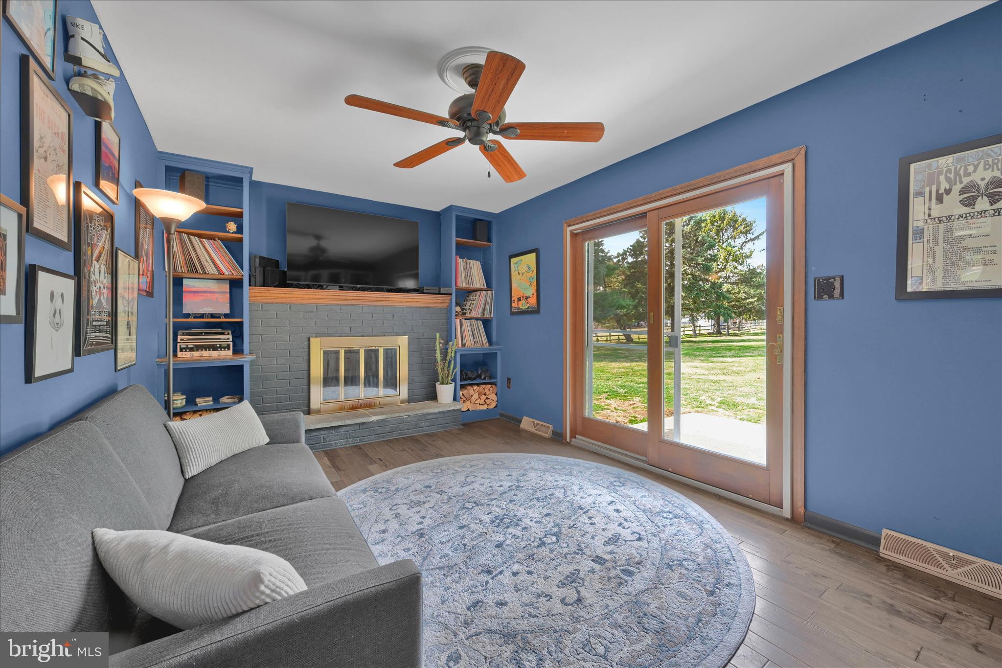 WOODLAND VIEW ESTATES - Residential