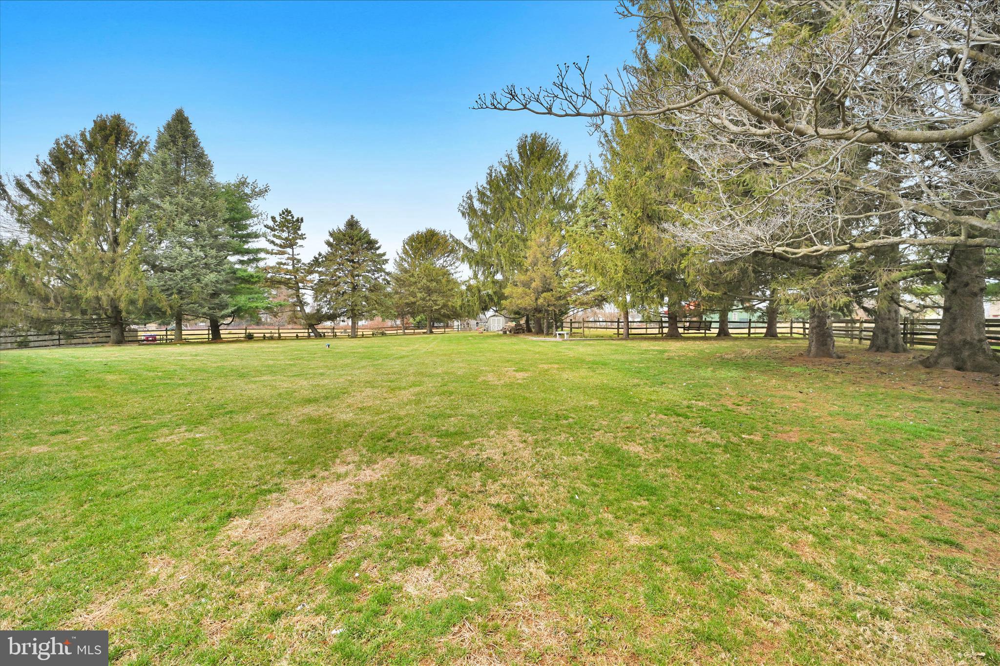 WOODLAND VIEW ESTATES - Residential