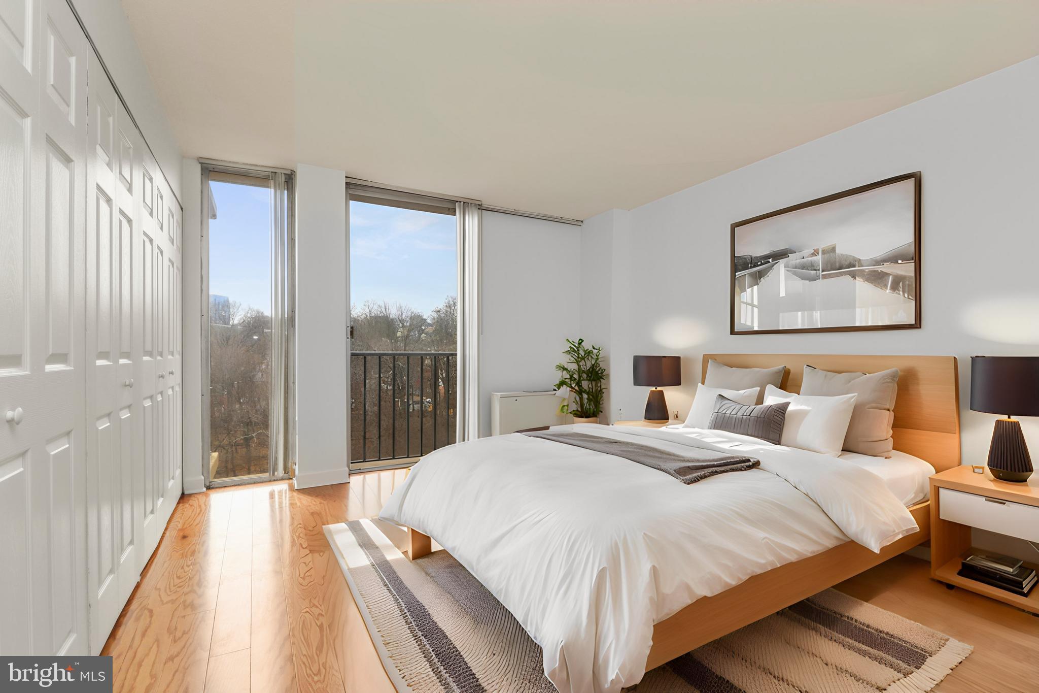 THE CARLTON - Residential